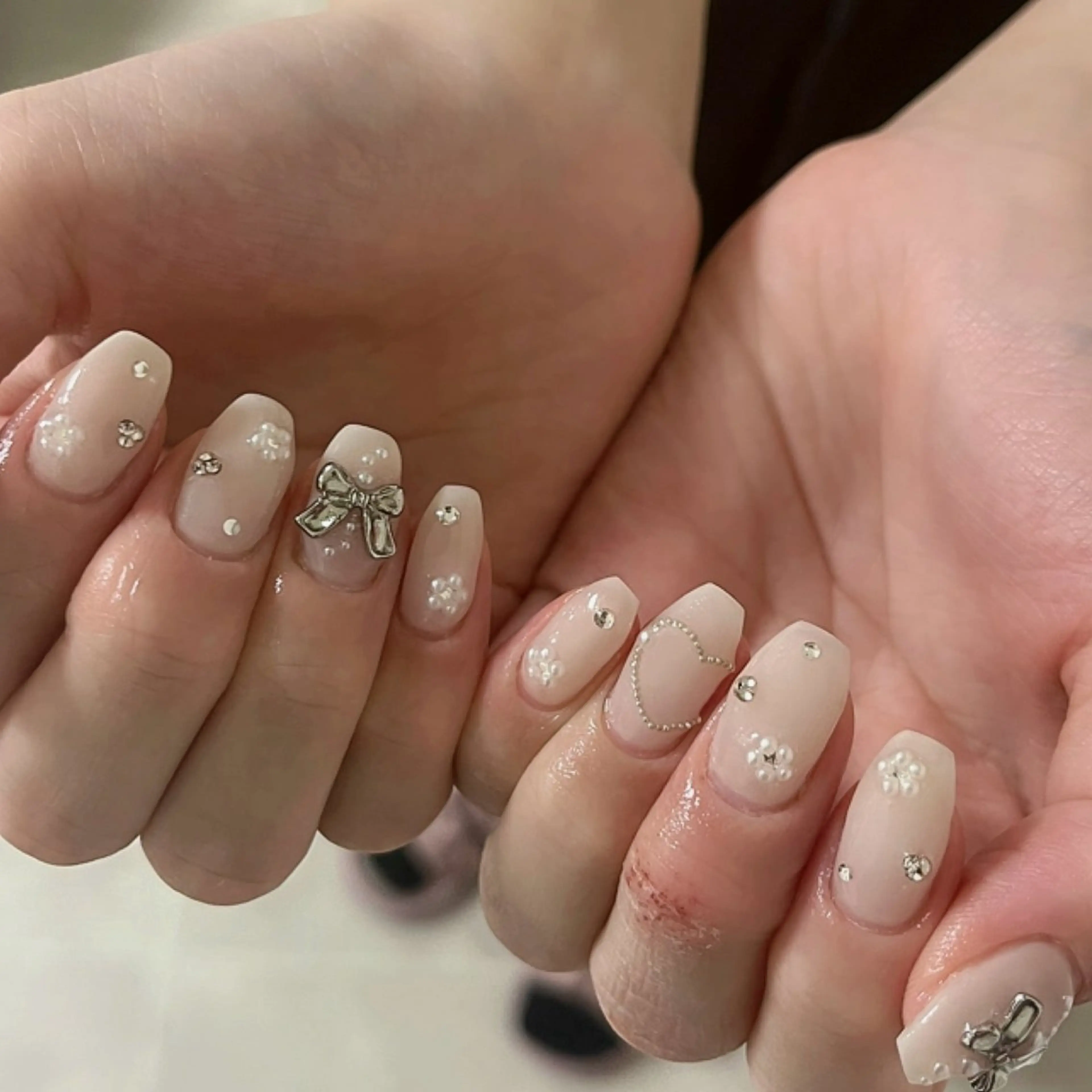 ネイル Protea きぬがわ らむのネイルデザイン