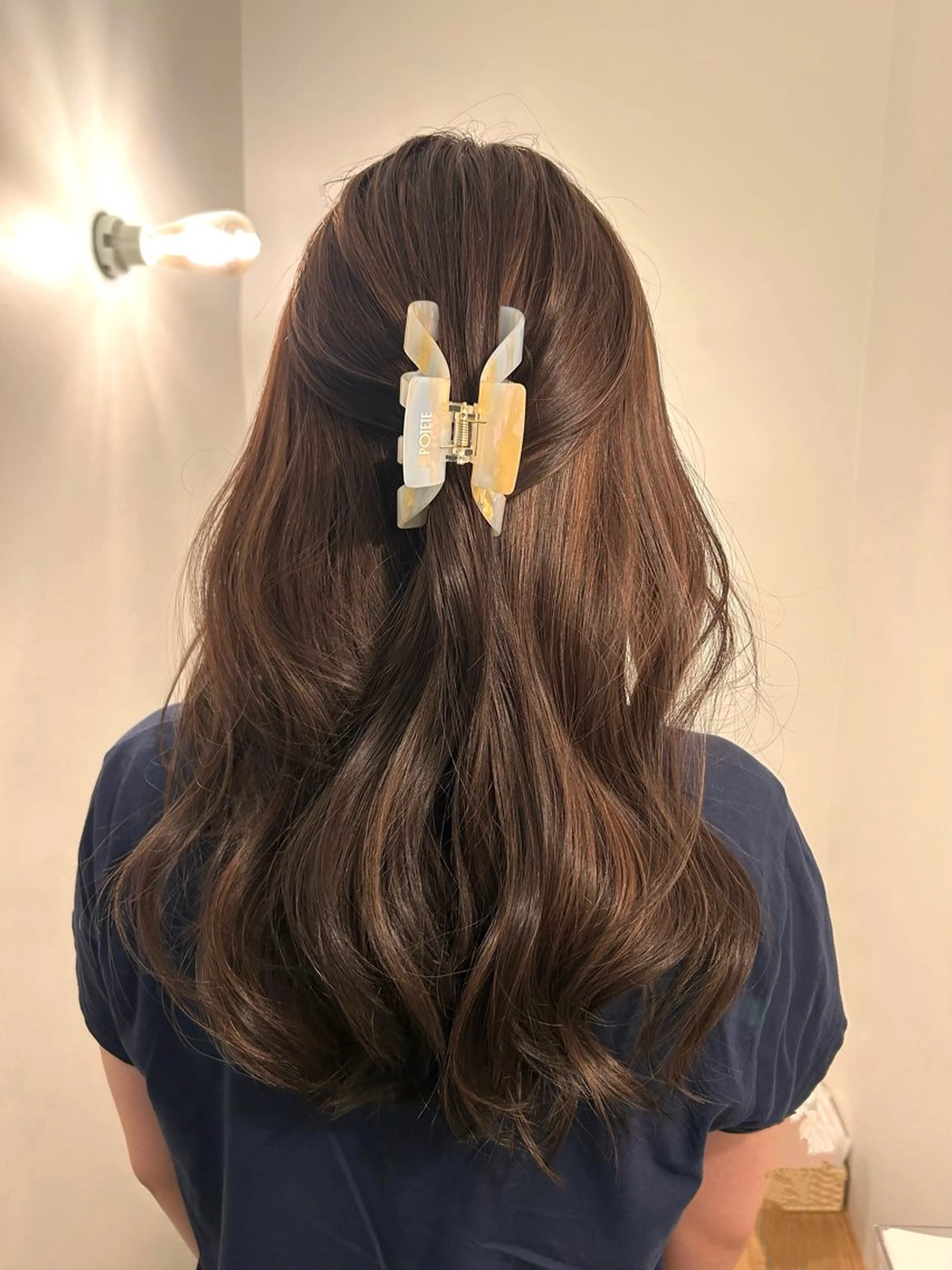 ロング ヘアカラー ano @anomukuiのヘアスタイル