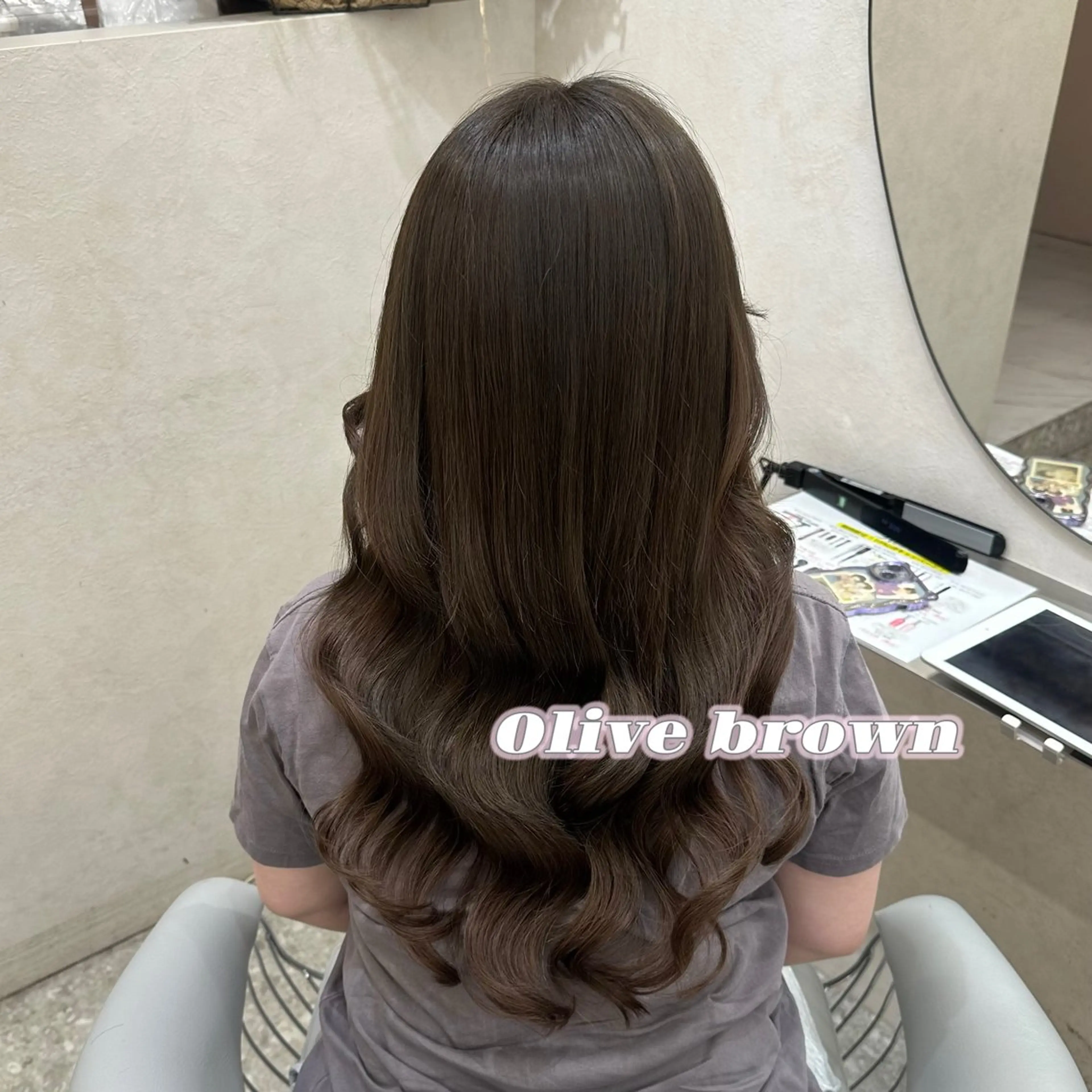 ロング カラー エクステ 顔周りカット ロング カット ヘアカラー トリートメント エクステ hina🎀新宿/ エクステ/girlyのヘアスタイル