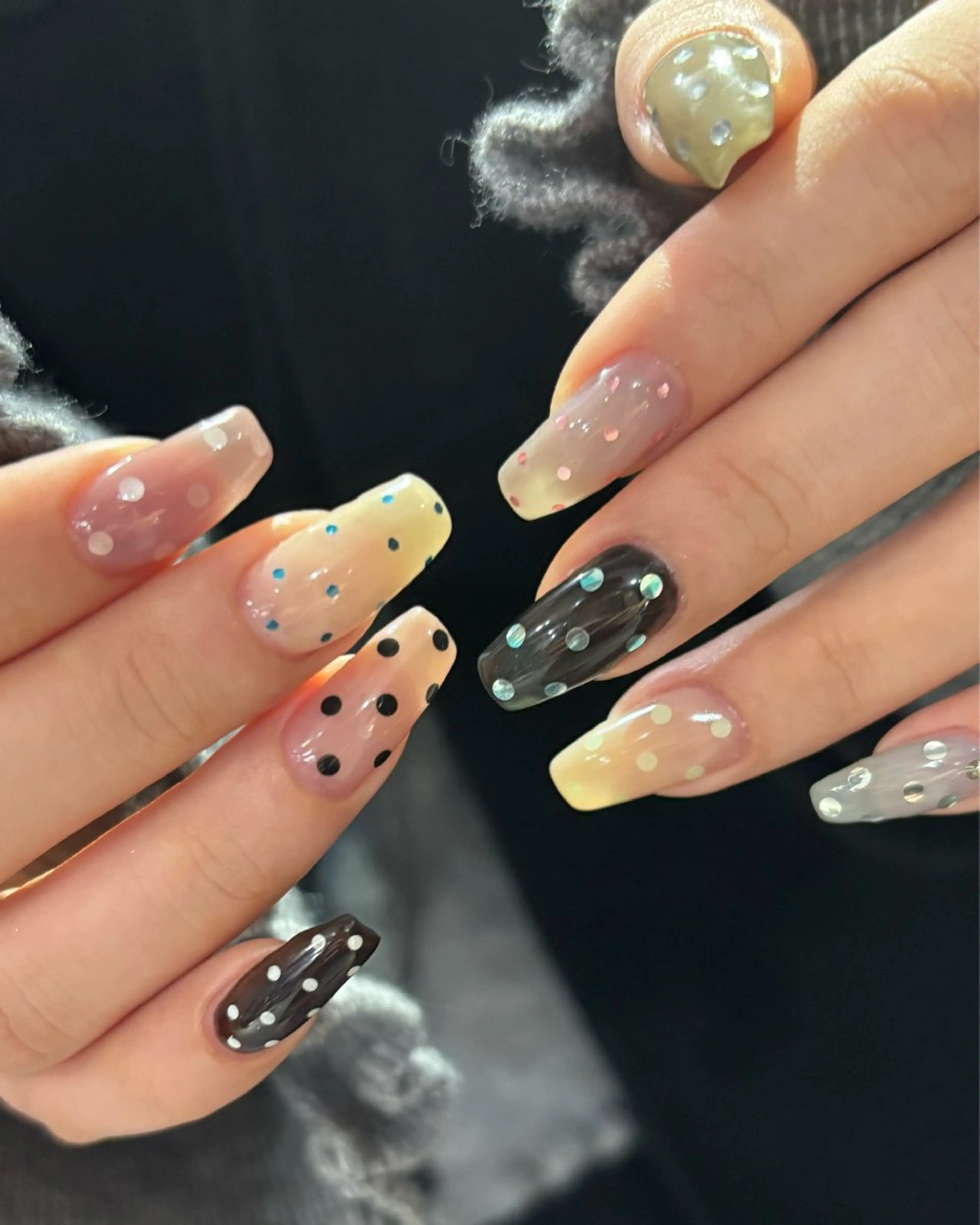 ネイル ハンドネイル 🪐富島彩夏 /海外nail🪐のネイルデザイン