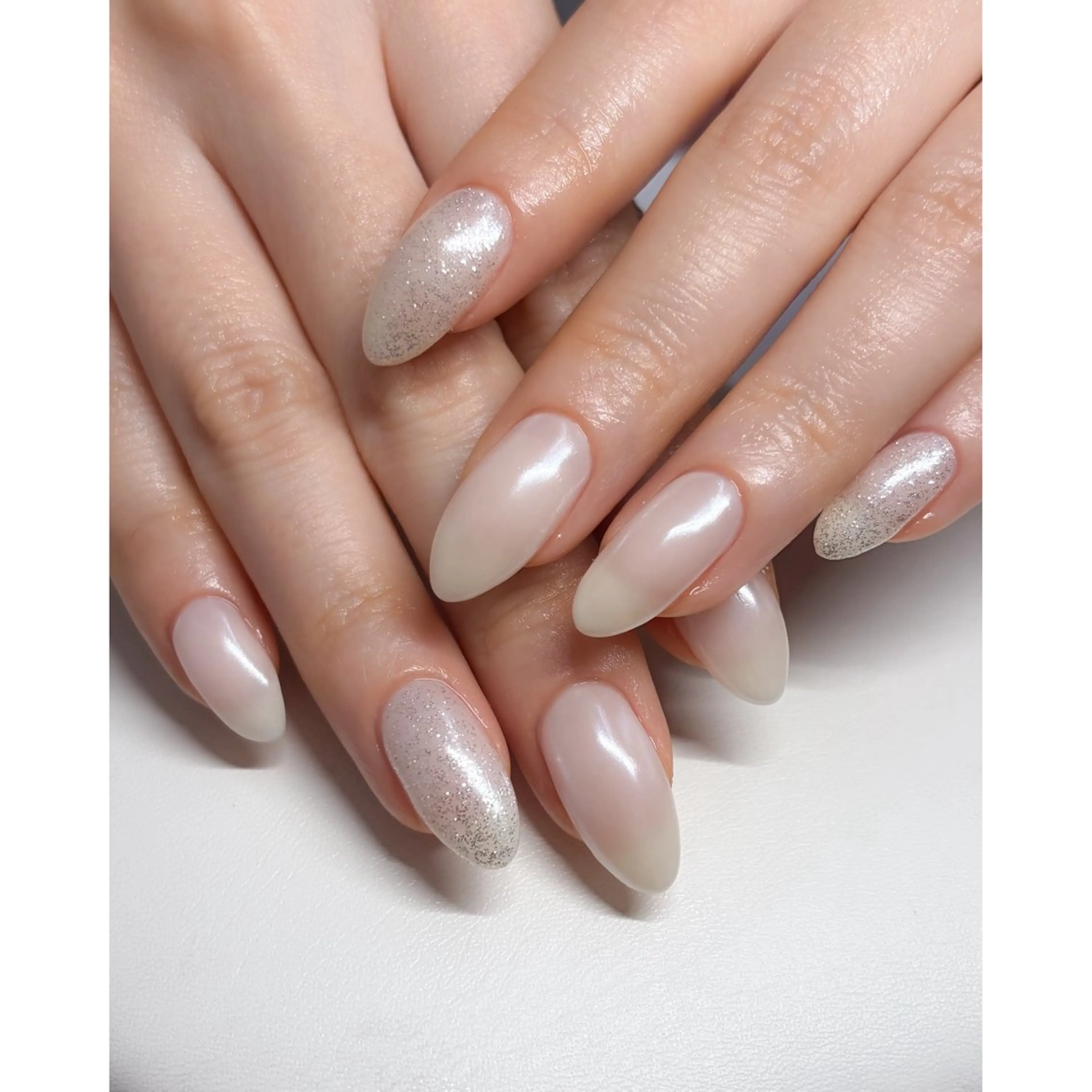 ネイル ブルー キラキラネイル ラメ(グリッター) ミラーネイル ワンカラーネイル ハンドネイル nailmum jijiのネイルデザイン