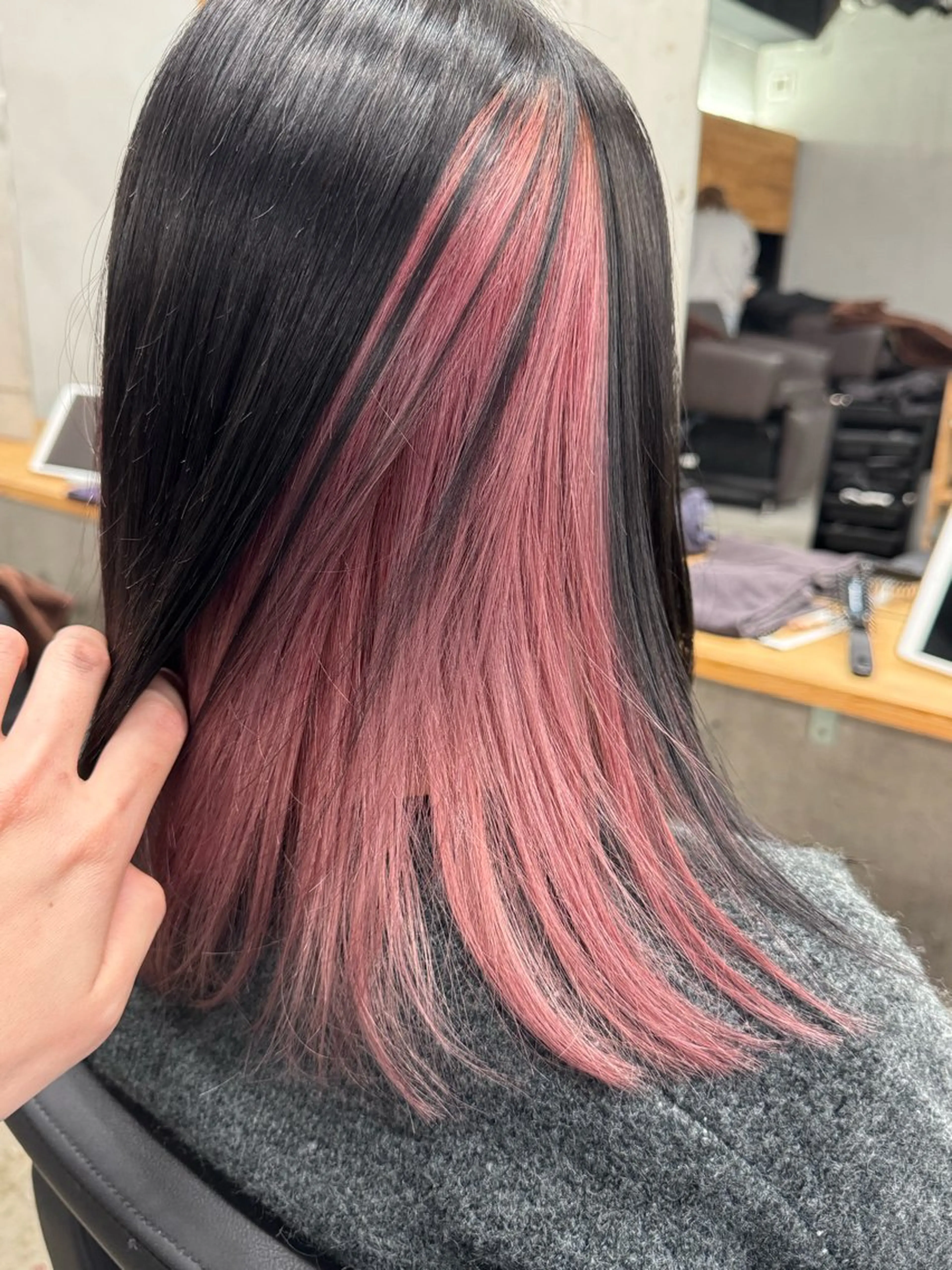 ミディアム カット ヘアカラー トリートメント アキト/ メンズ/透明感暗髪のヘアスタイル