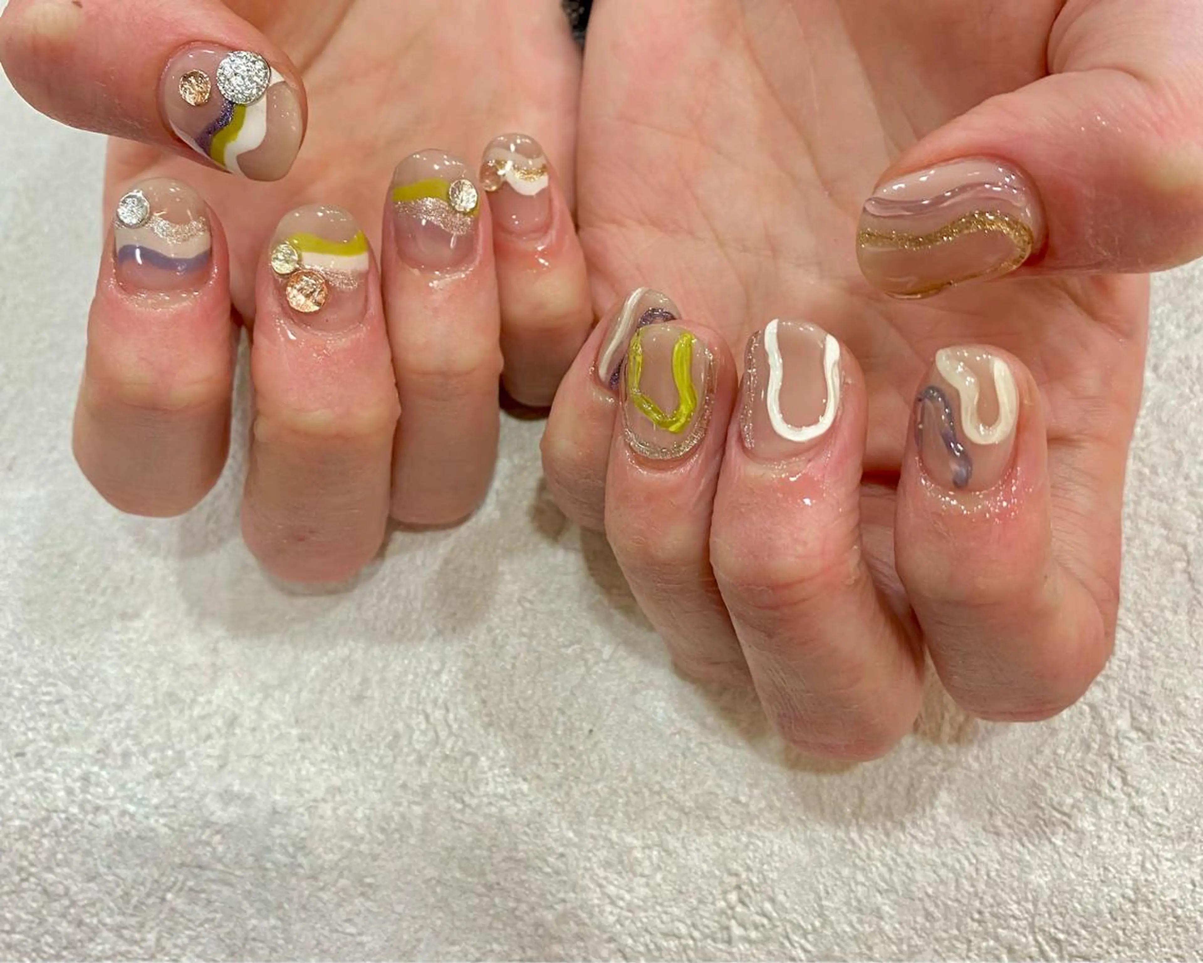 ネイル 安藤 彩乃のネイルデザイン