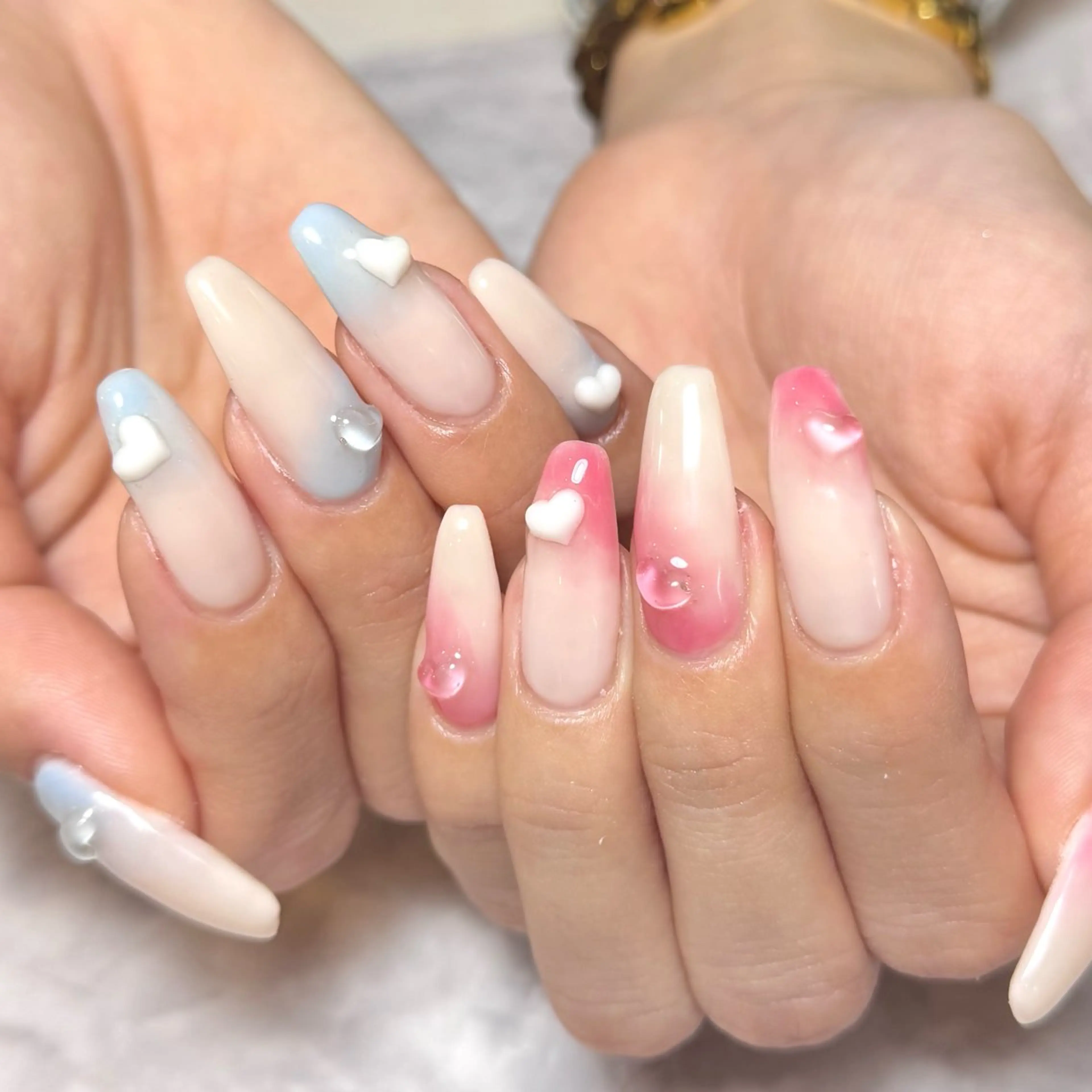 ネイル フレンチネイル ガーリー ハート キラキラネイル リボン ハンドネイル Nail Salon Lillion【リリオン】所属・lillion karenのネイルデザイン