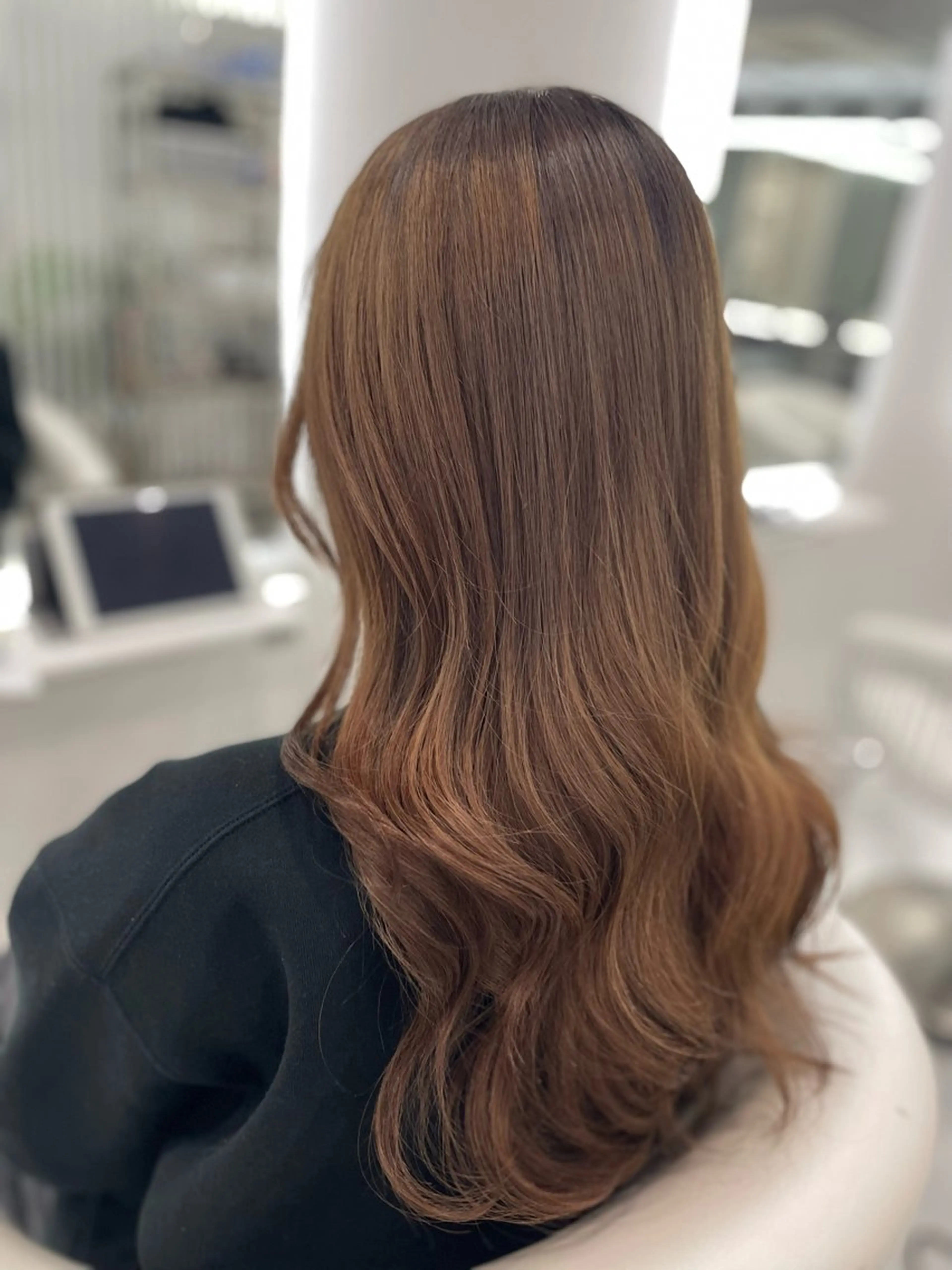 セミロング カラー 野崎 孝章のヘアスタイル