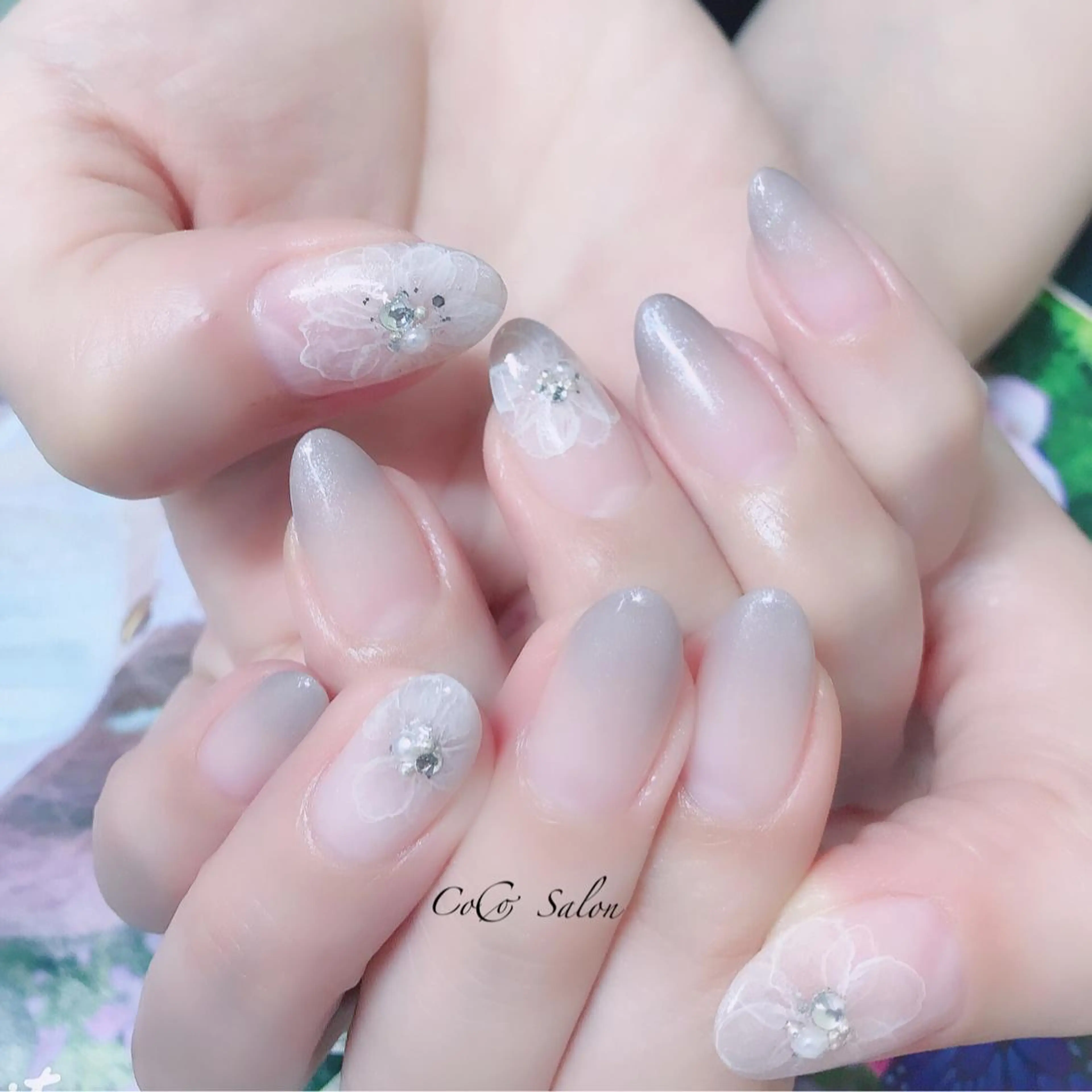ネイル 長さ出し フラワーネイル ジェルネイル グラデーション オフィスネイル ハンドネイル CoCoSalon ネイル/まつ毛予約のネイルデザイン
