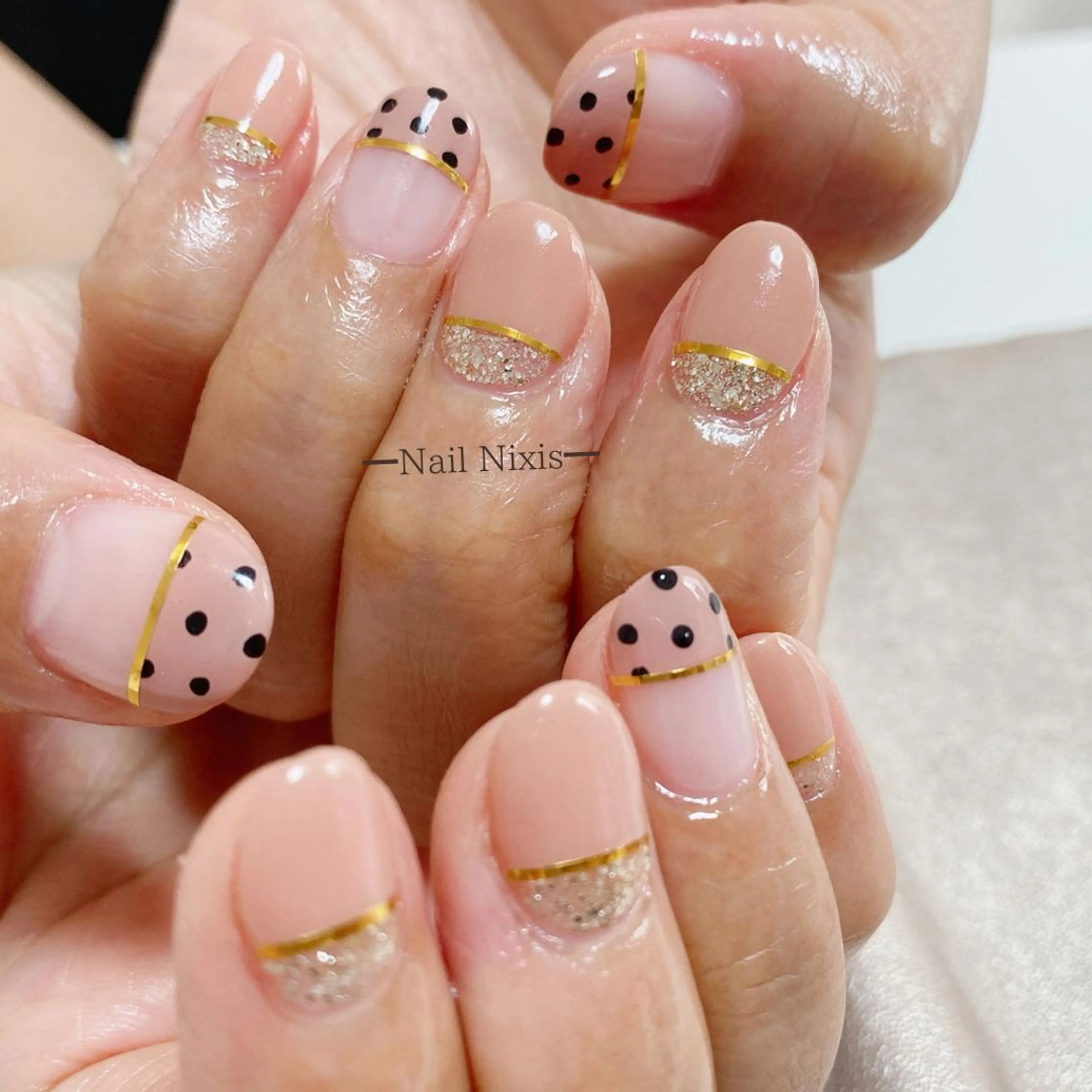 ネイル 大人キレイ 𝑁𝑖𝑥𝑖𝑠のネイルデザイン
