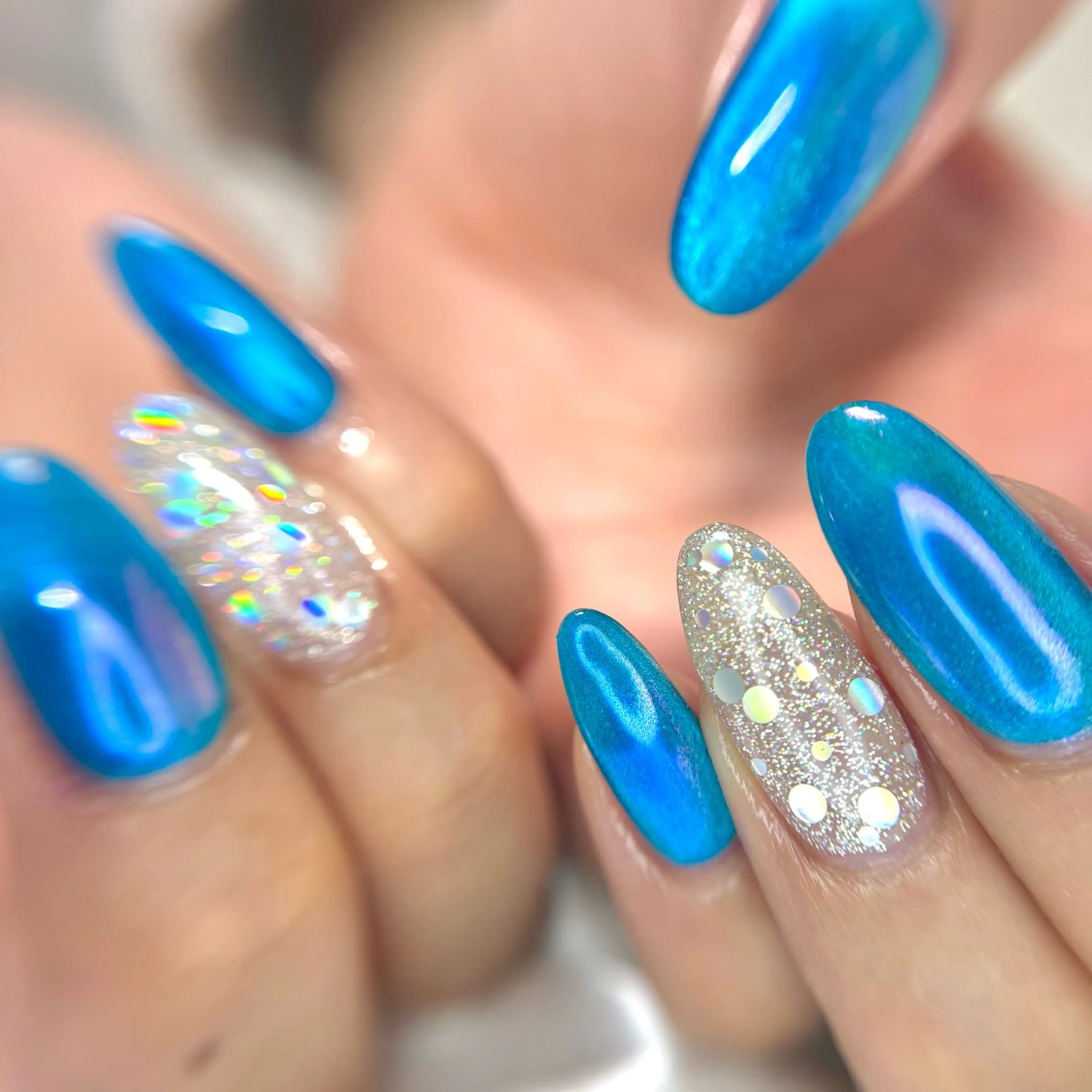 ネイル ハンドネイル OKIKA所属・【OKIKA】 らん🦖🌈🧡のマツエク・マツパデザイン