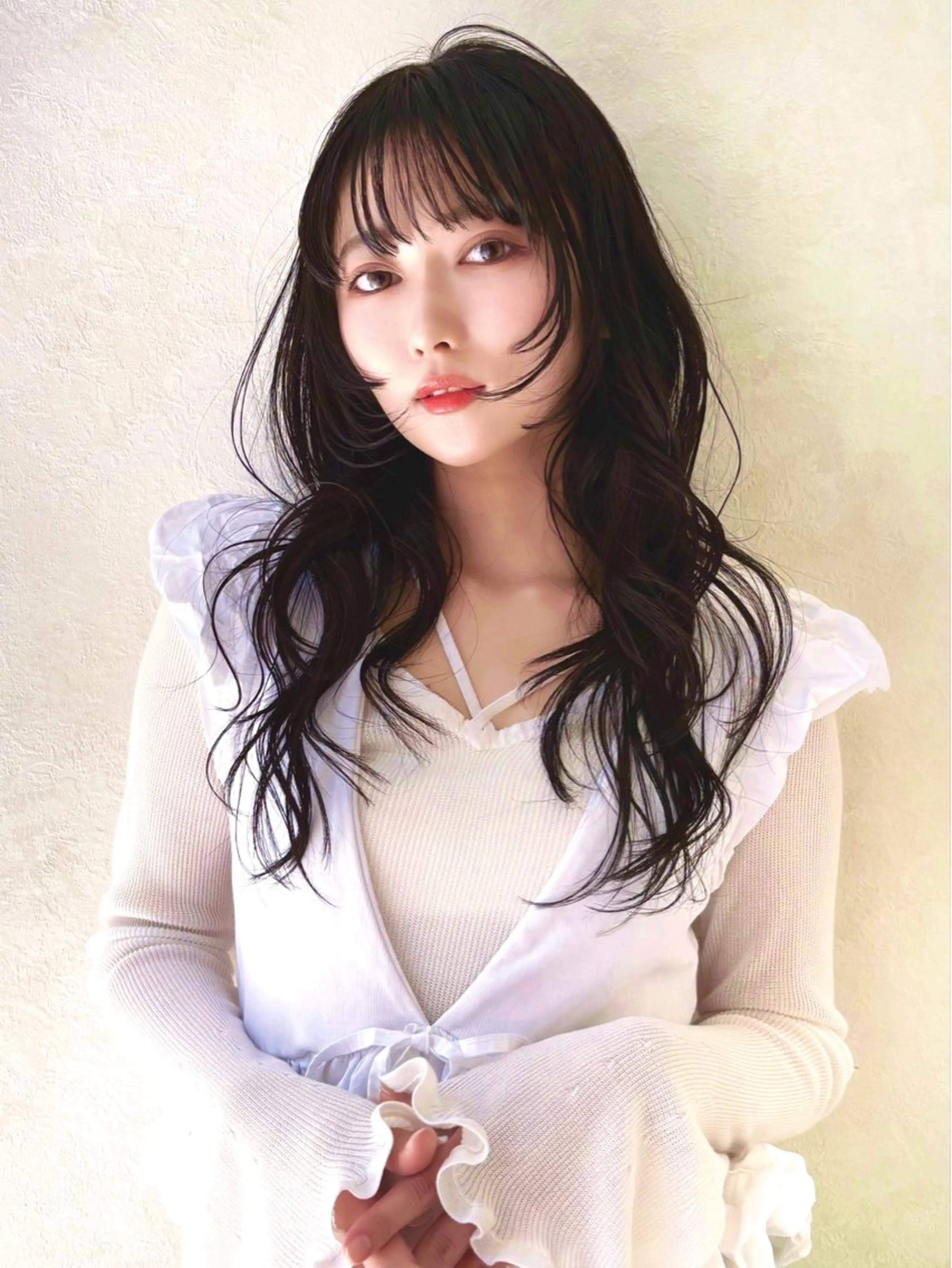 ロング 峠原 菜緒のヘアスタイル