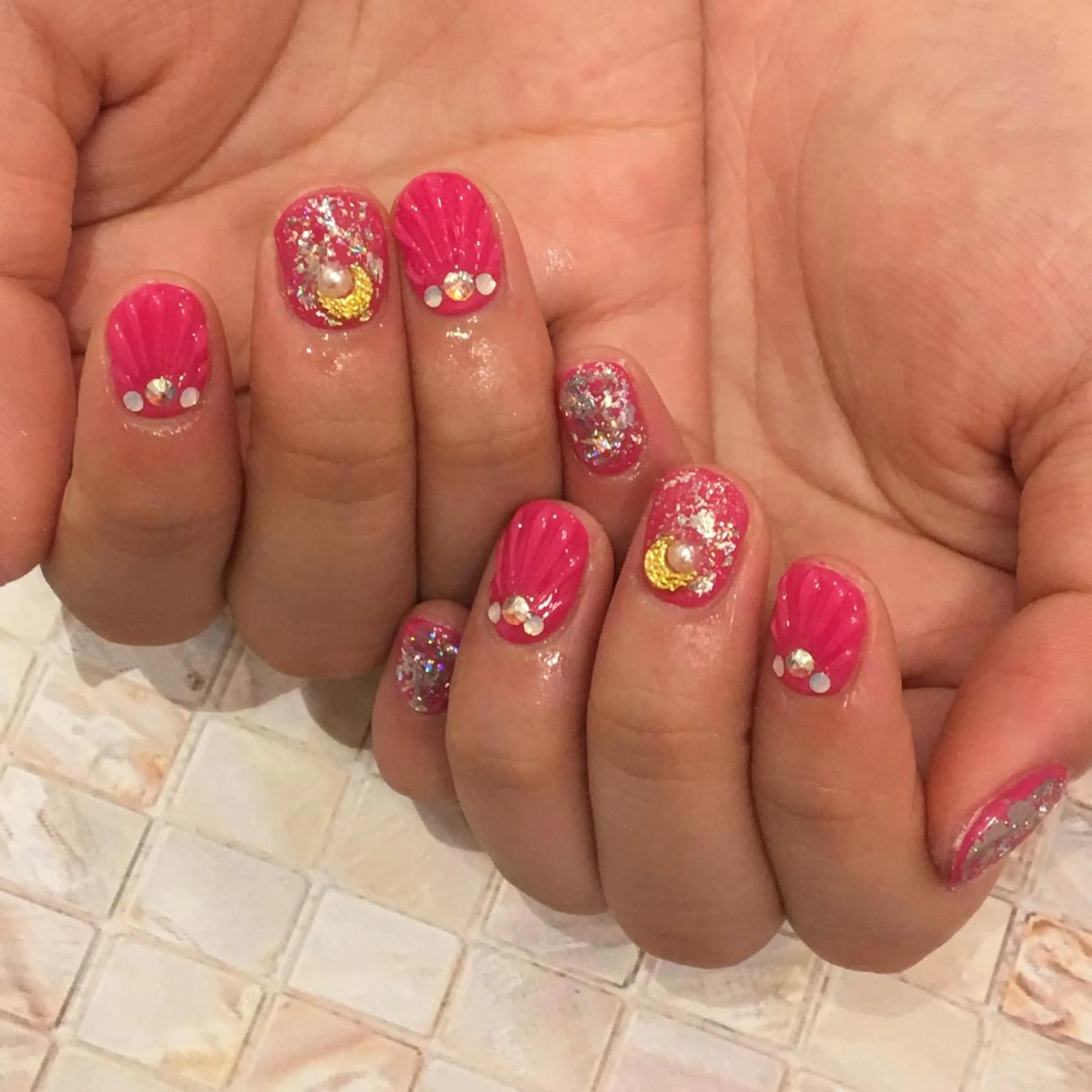 ネイル ハンドネイル revia所属・ERI Nailistのネイルデザイン