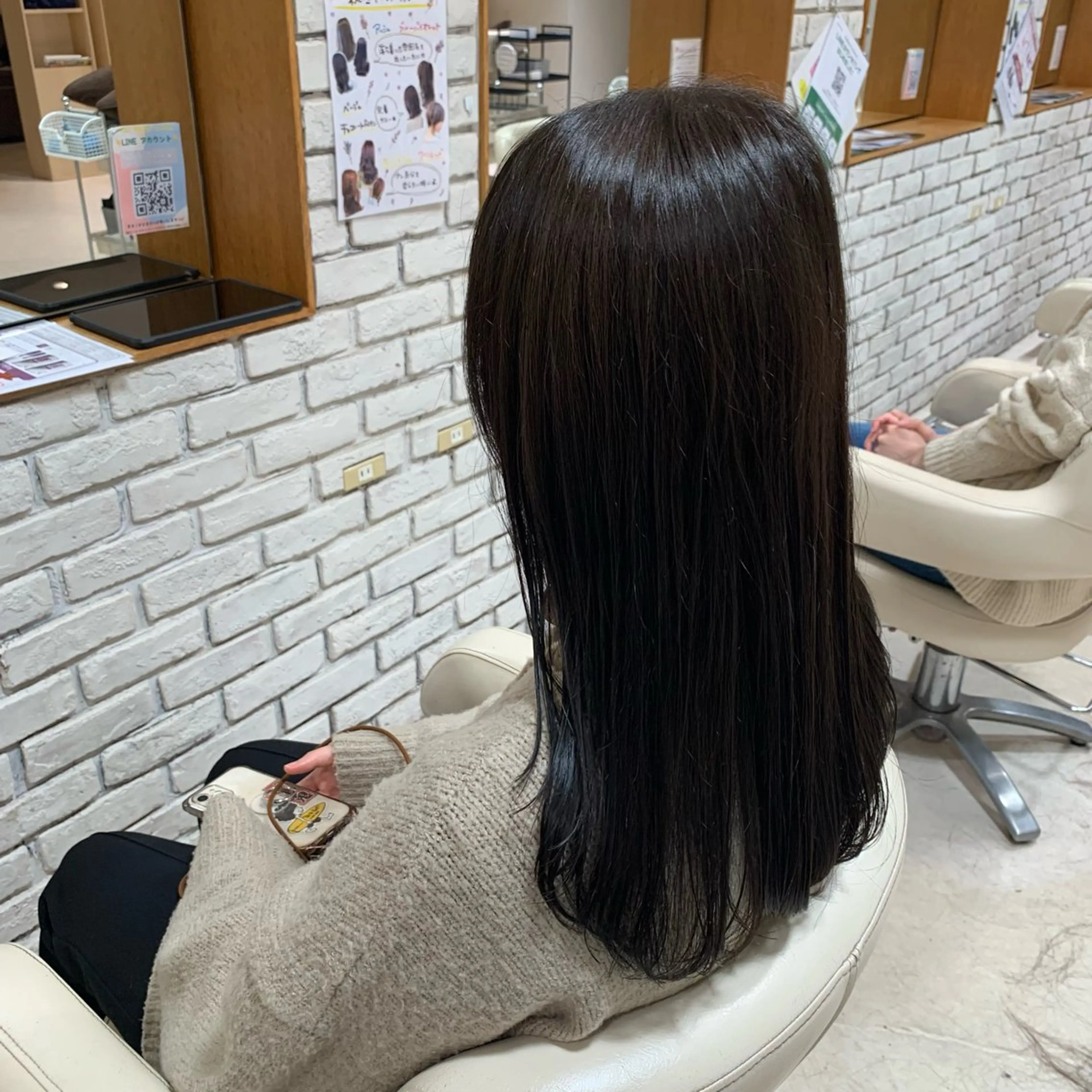 ロング 宮本 季奈のヘアスタイル