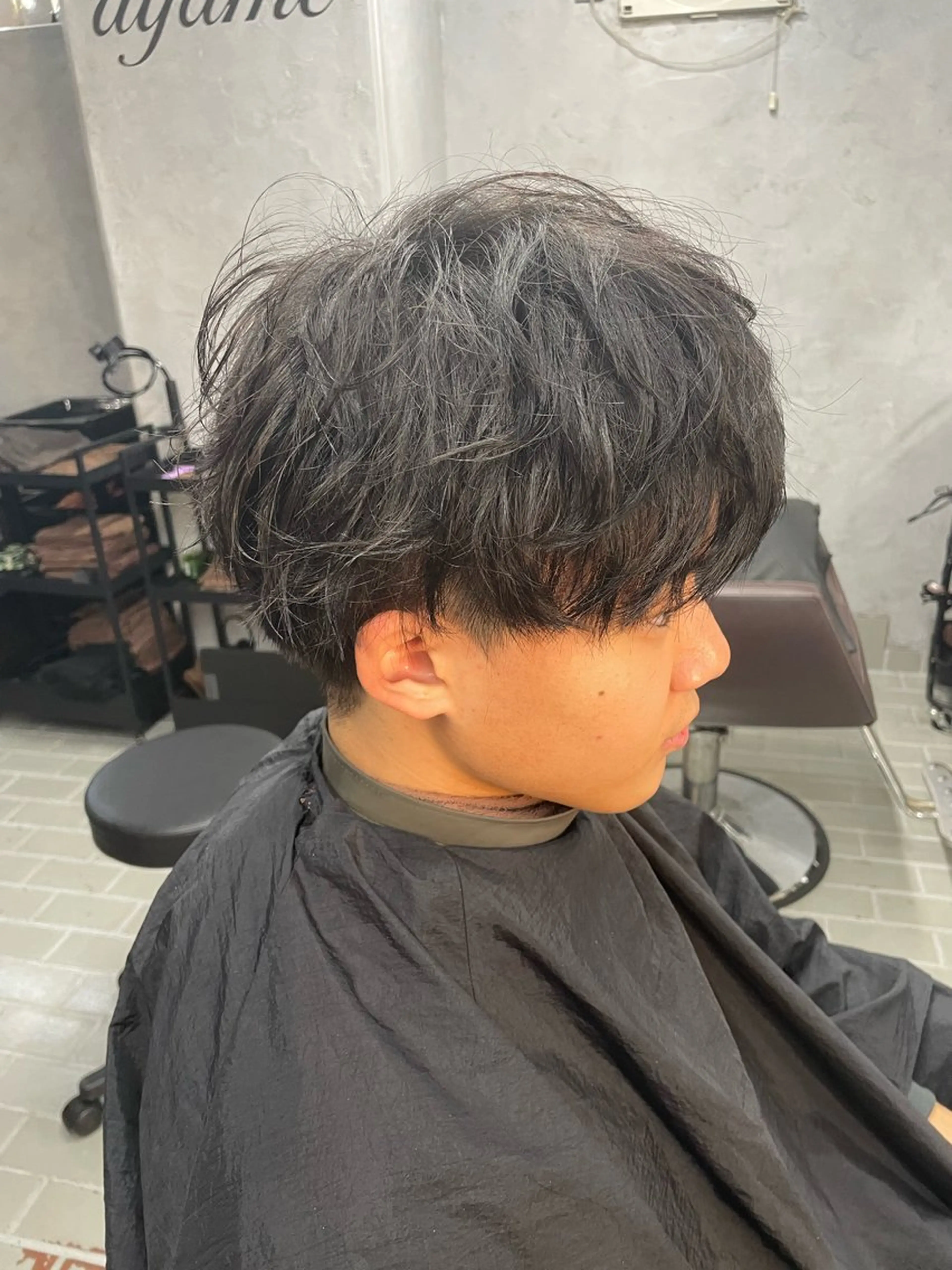 メンズ メンズパーマ カット パーマ 艶髪/透明感カラー 山﨑俊輔のヘアスタイル