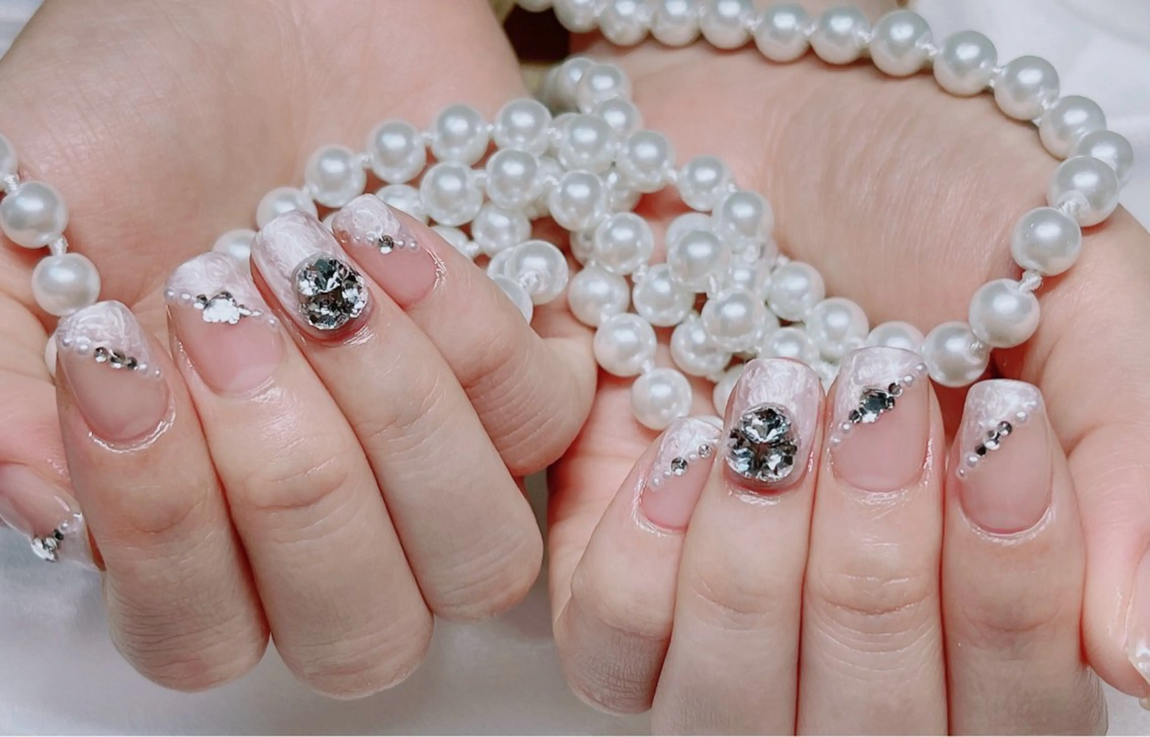 ネイル Cutil Nailsalon所属・Cutil. Nail🌈のネイルデザイン