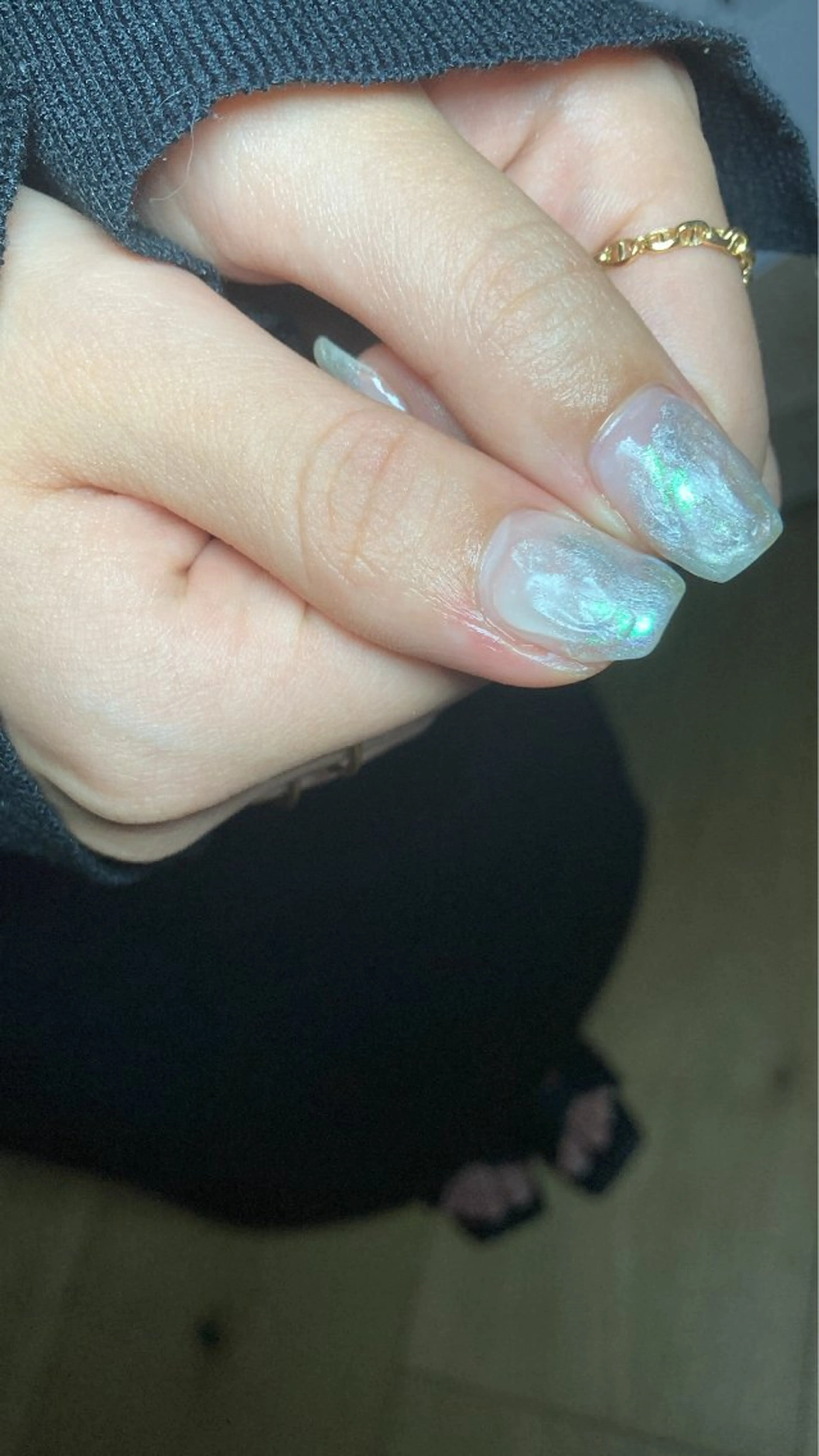 ネイル nailsalon hue所属・小山 羽奈のネイルデザイン