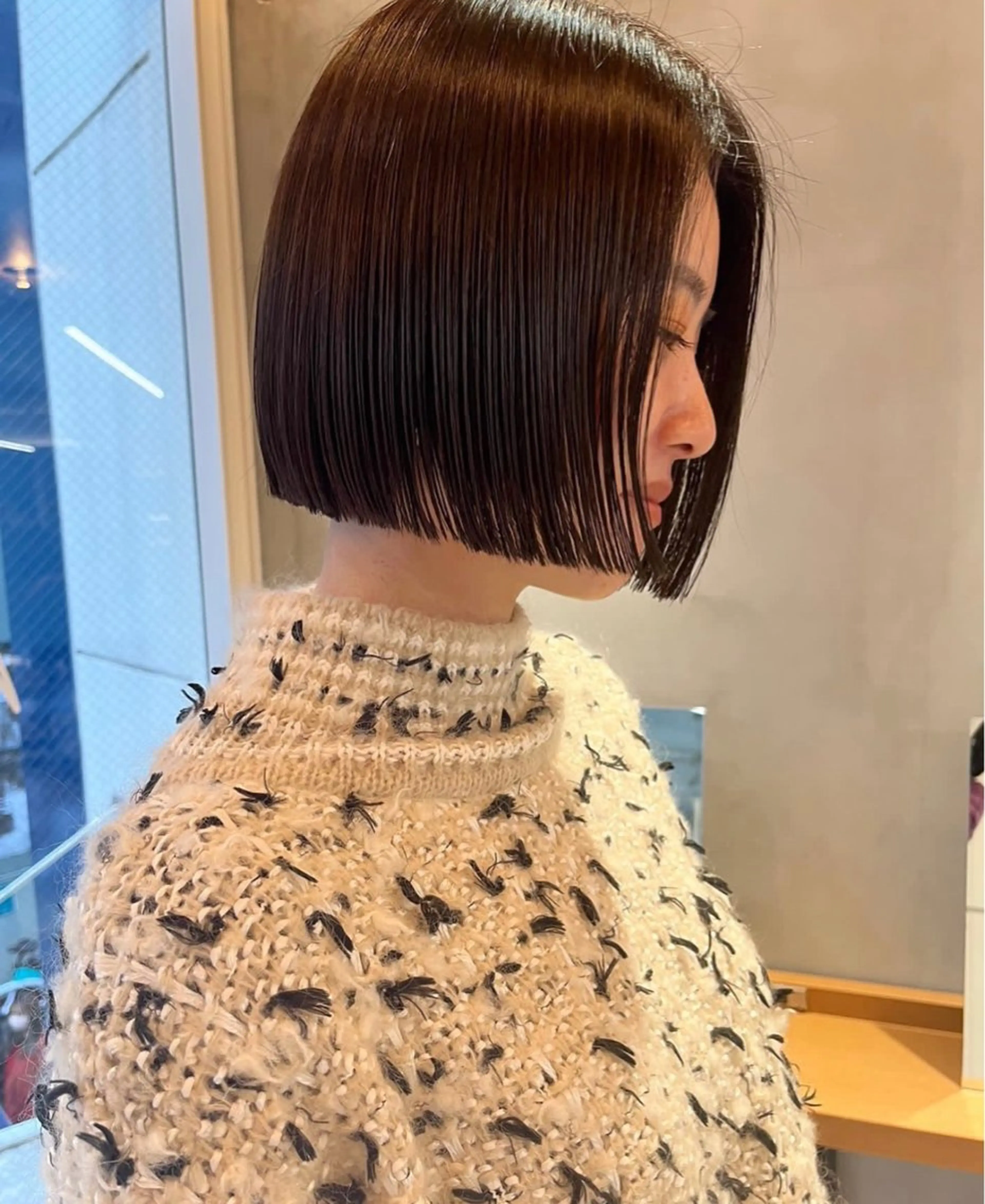 ショート センターパート /ニュアンスパーマのヘアスタイル