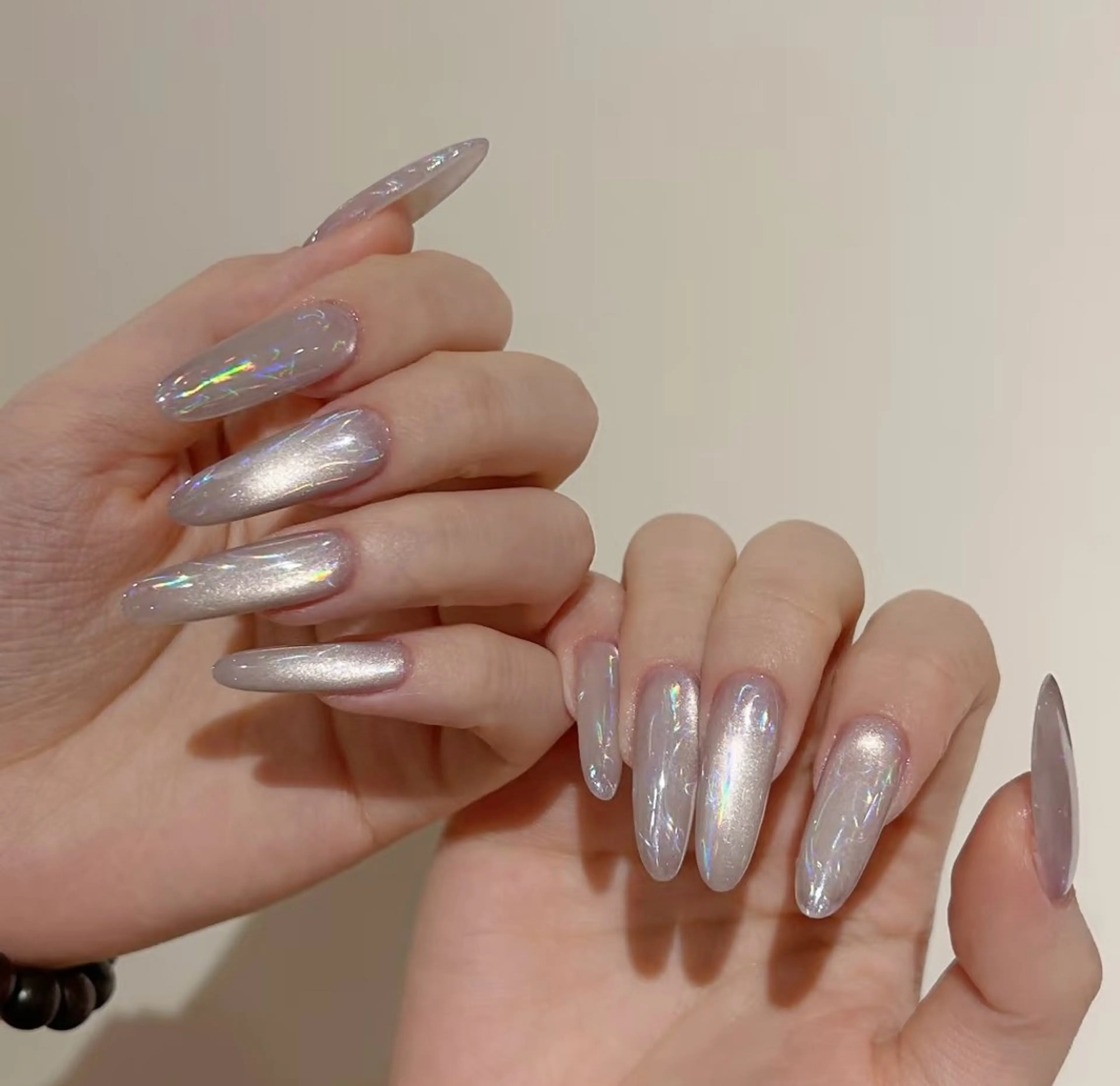 ネイル 高木 維麗絲のネイルデザイン