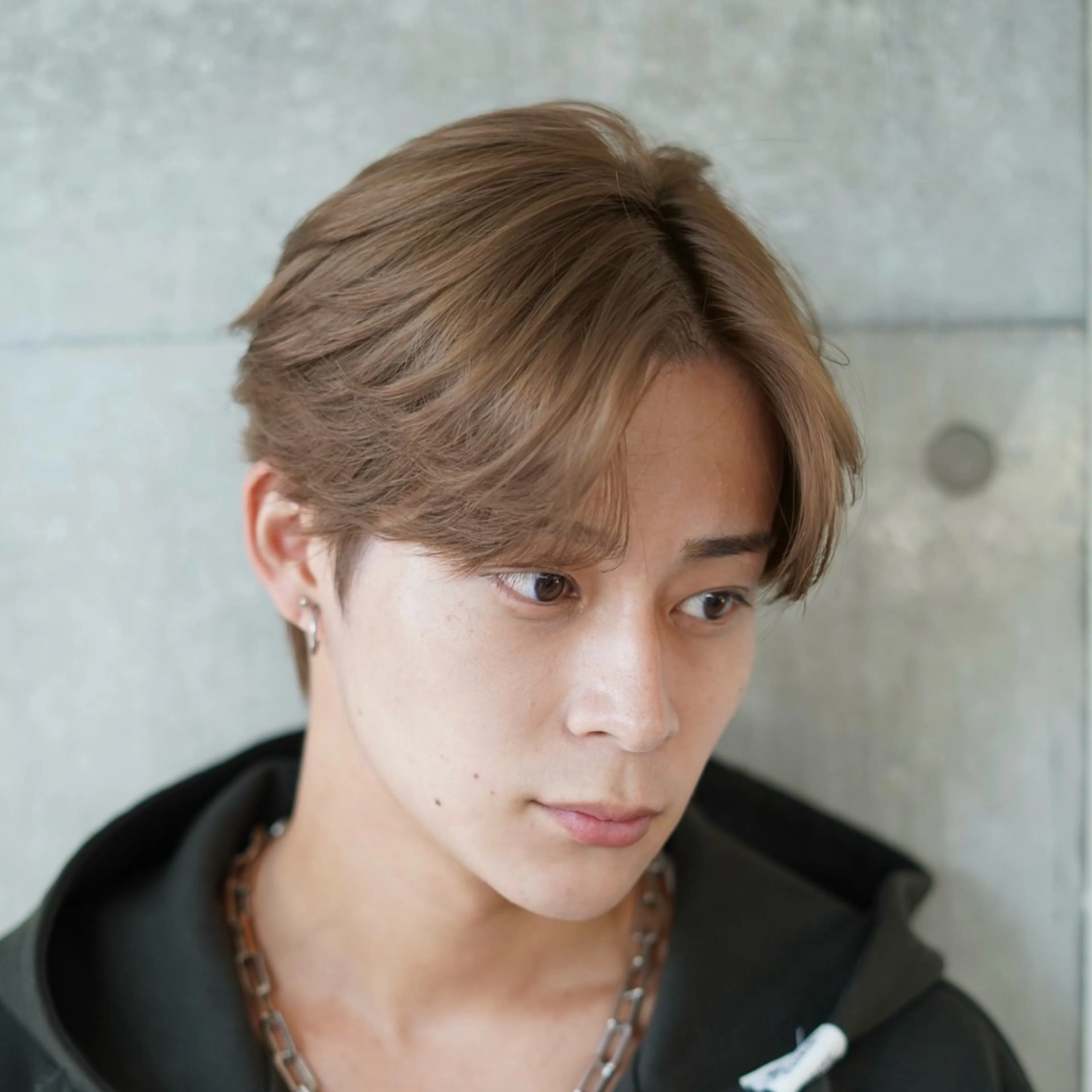 カラー メンズ ヘアカラー ミルクティーベージュ /sara💛のヘアスタイル