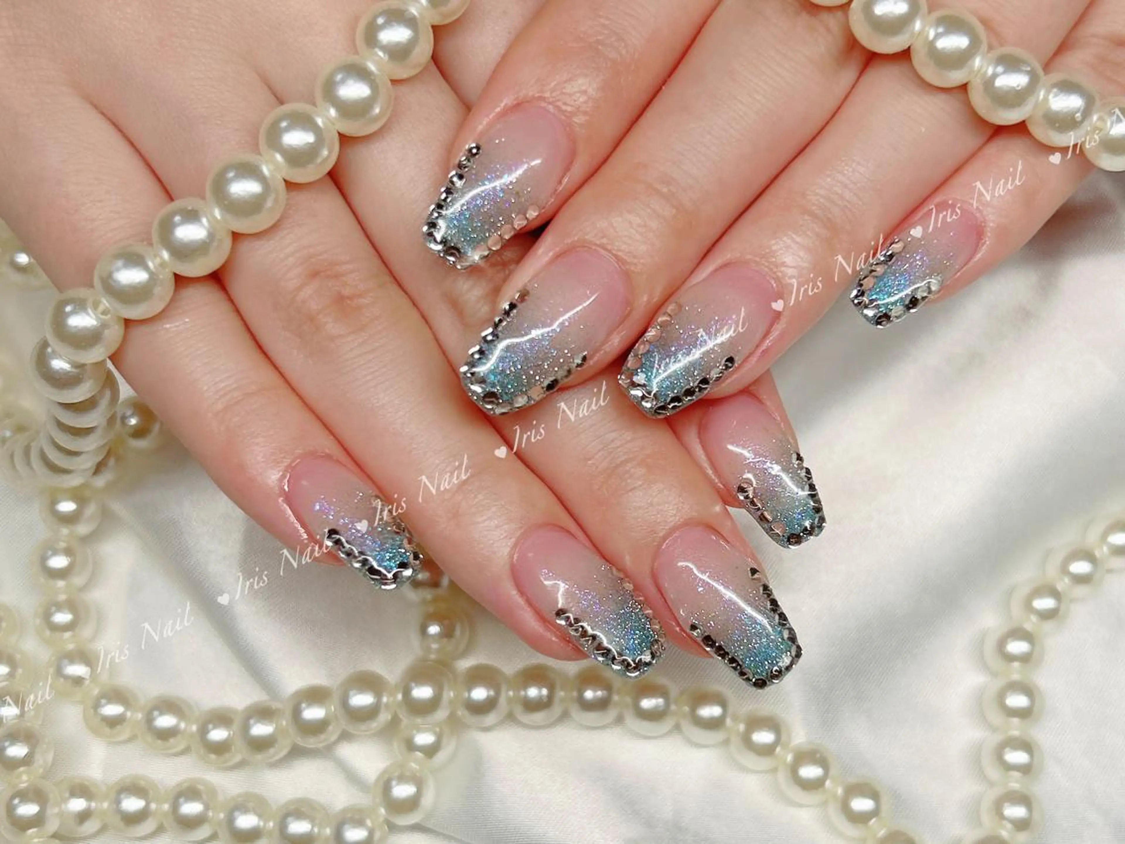 ネイル キラキラネイル ハンドネイル ハンドケア IRIS NAIL大塚のネイルデザイン