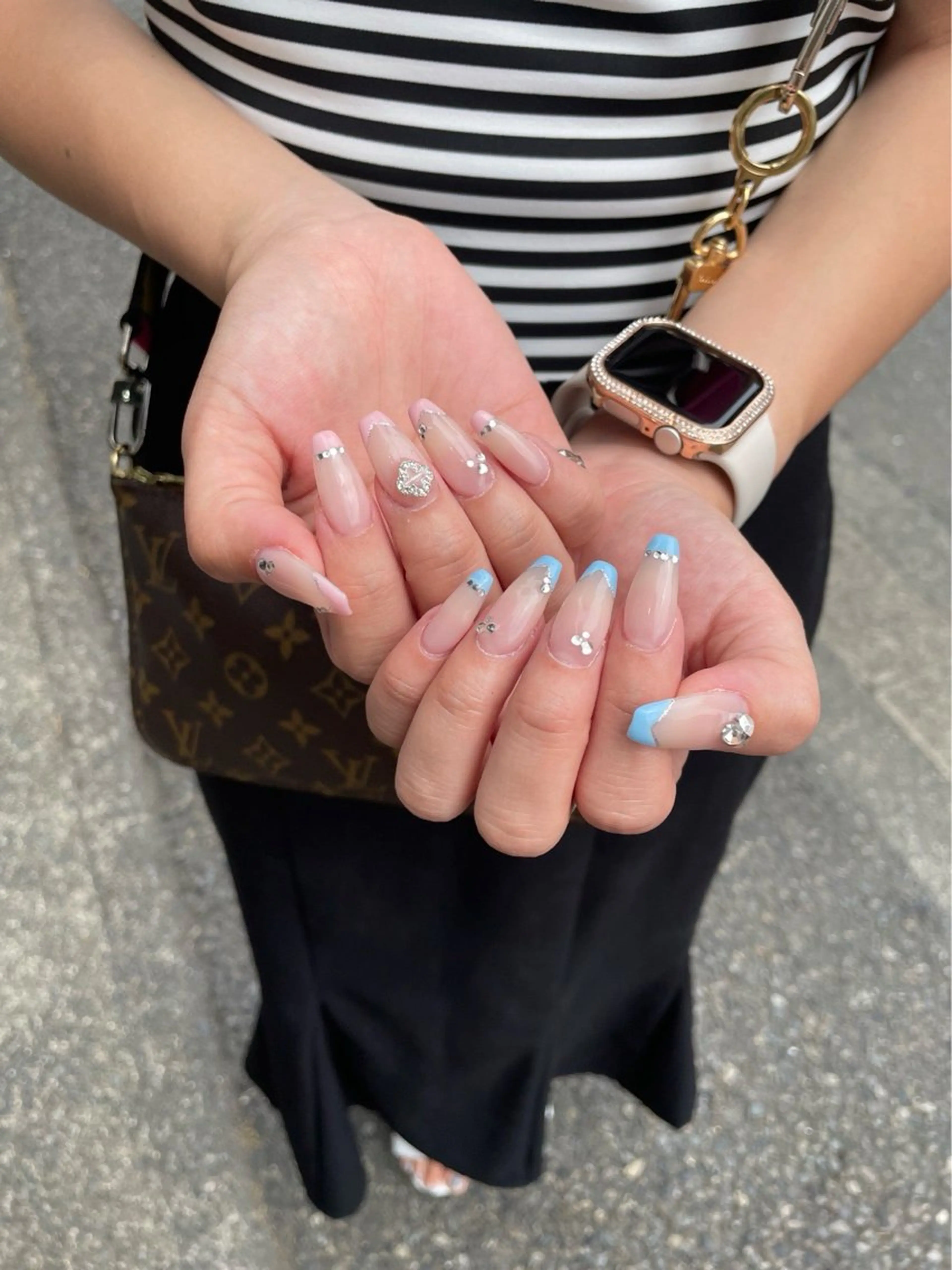 ネイル LAVISH nanamiのネイルデザイン