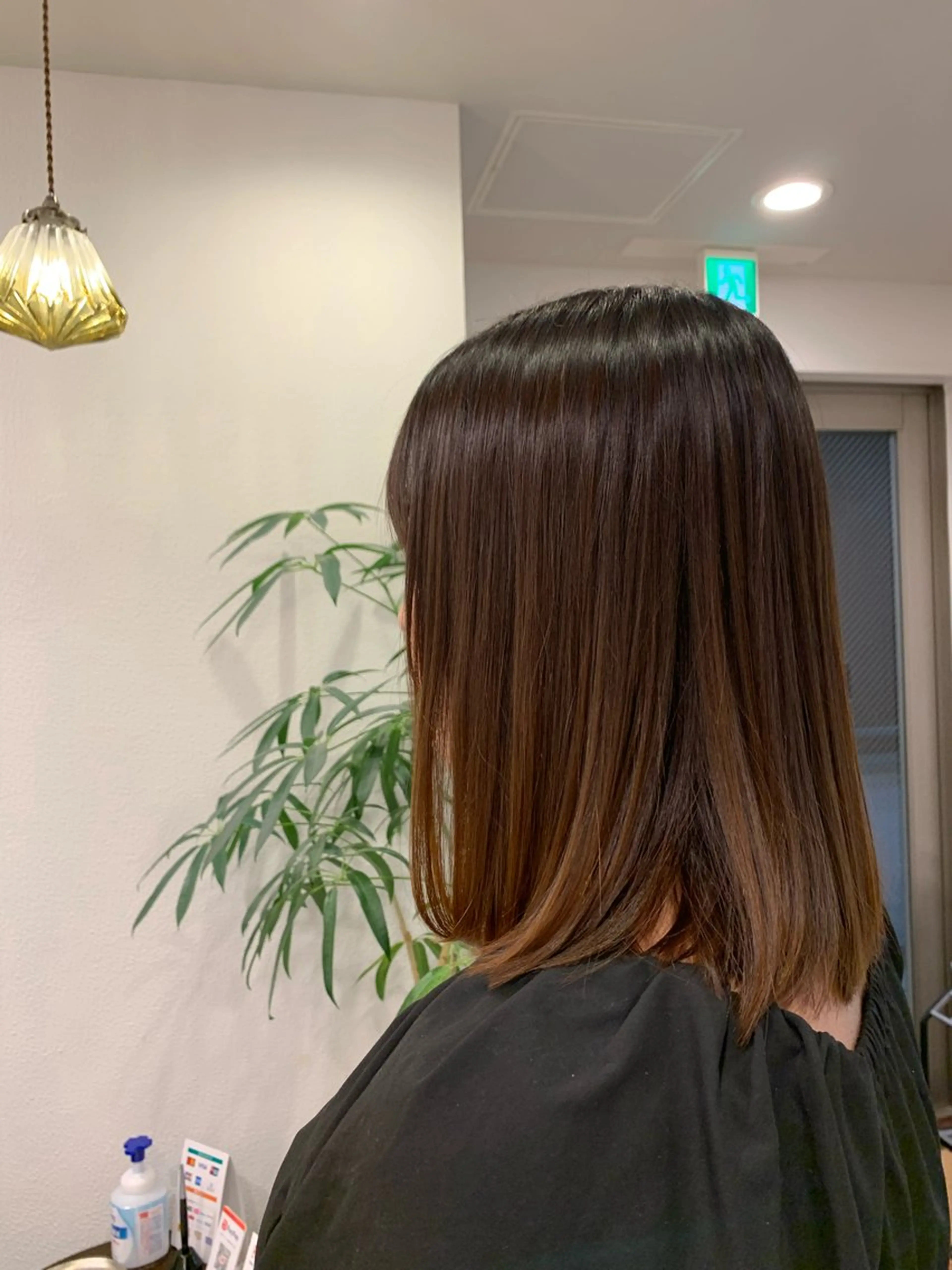 ミディアム トリートメント 北川 栞菜のヘアスタイル