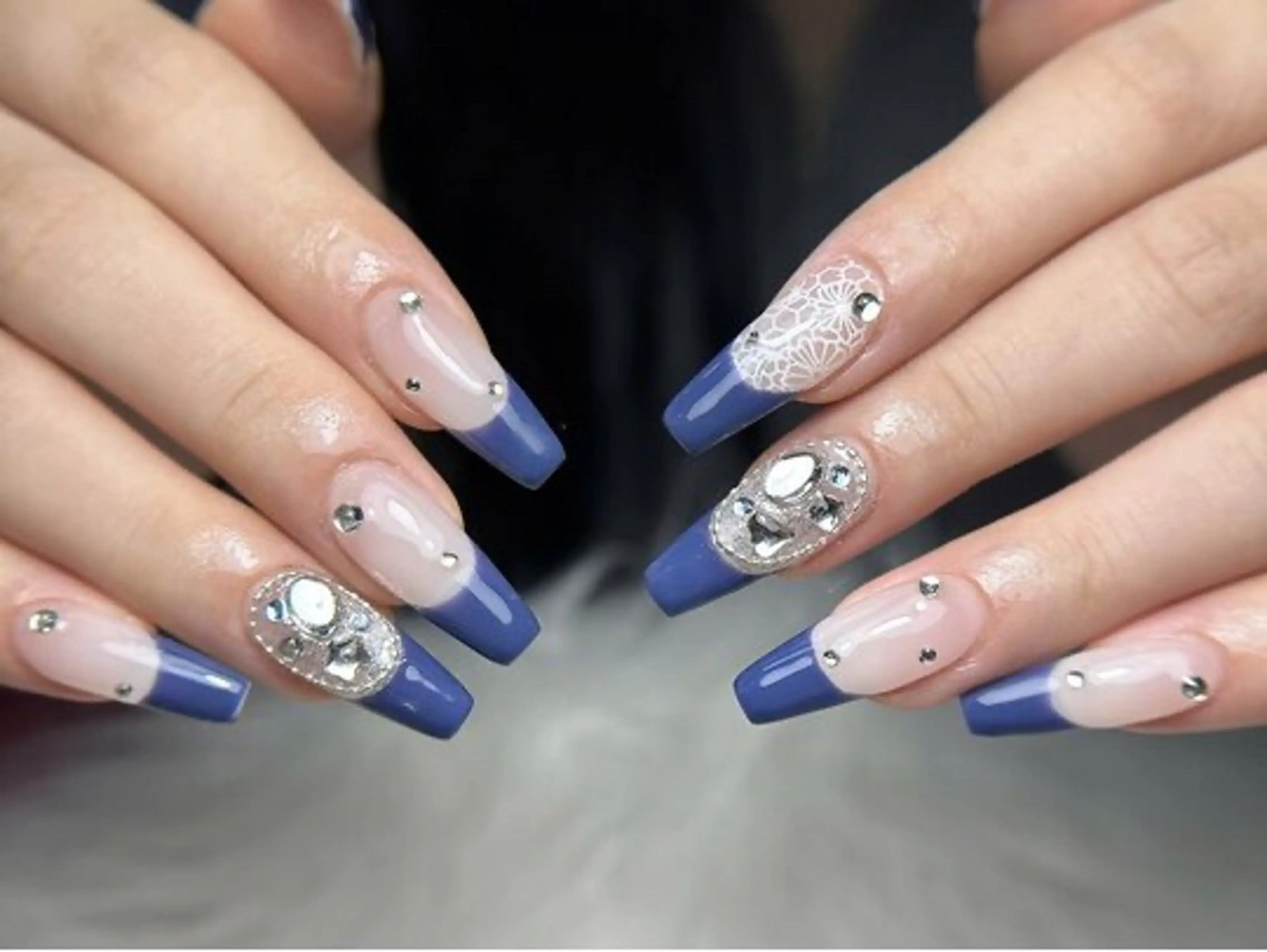 ネイル アートネイル 成人式 長さ出し ジェルネイル 持ち込み Kora Nailのネイルデザイン