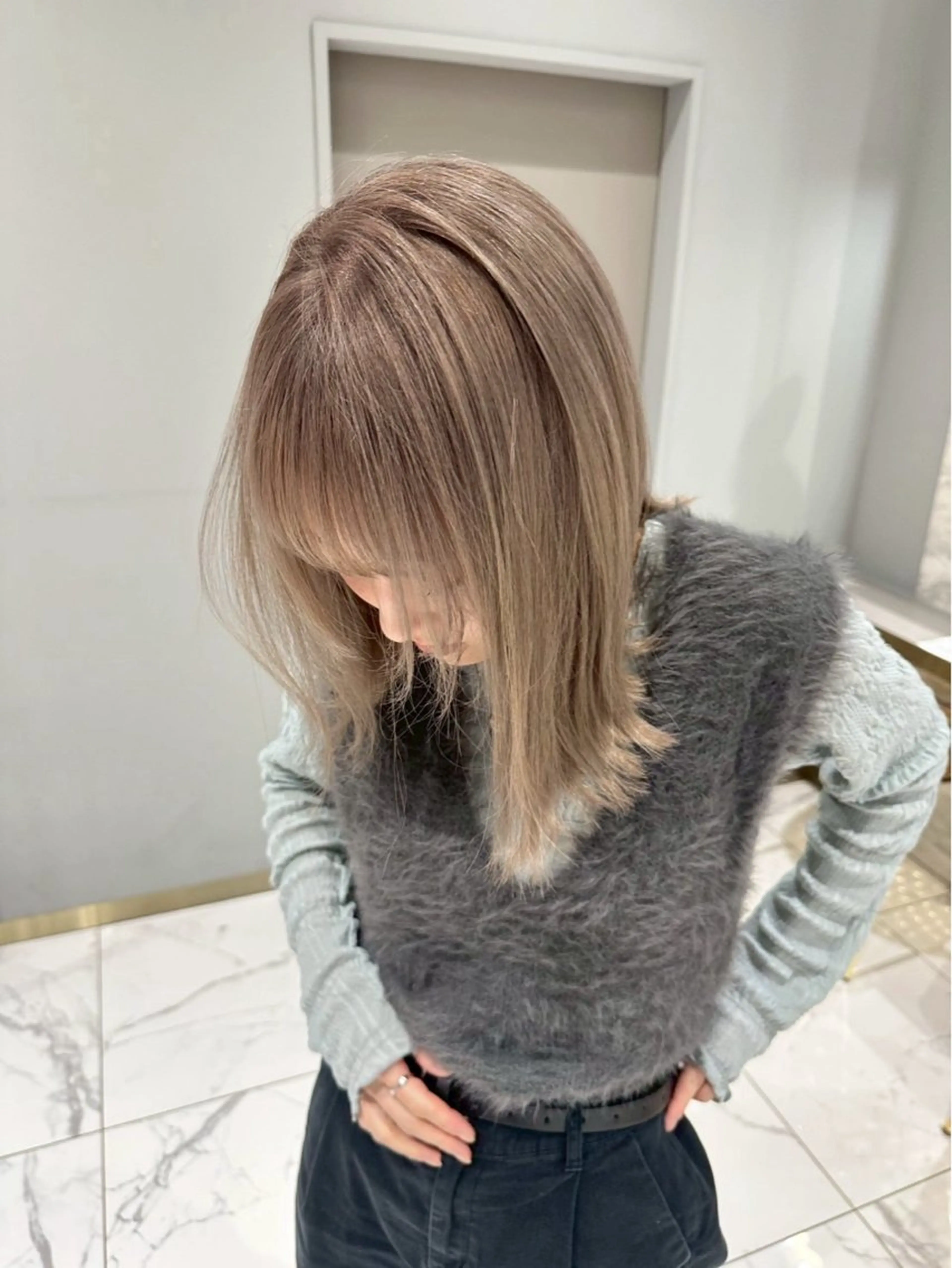 フルブリーチ+フルカラー【イルミナ＋¥2000】【３STEPトリートメント+¥2000】の写真