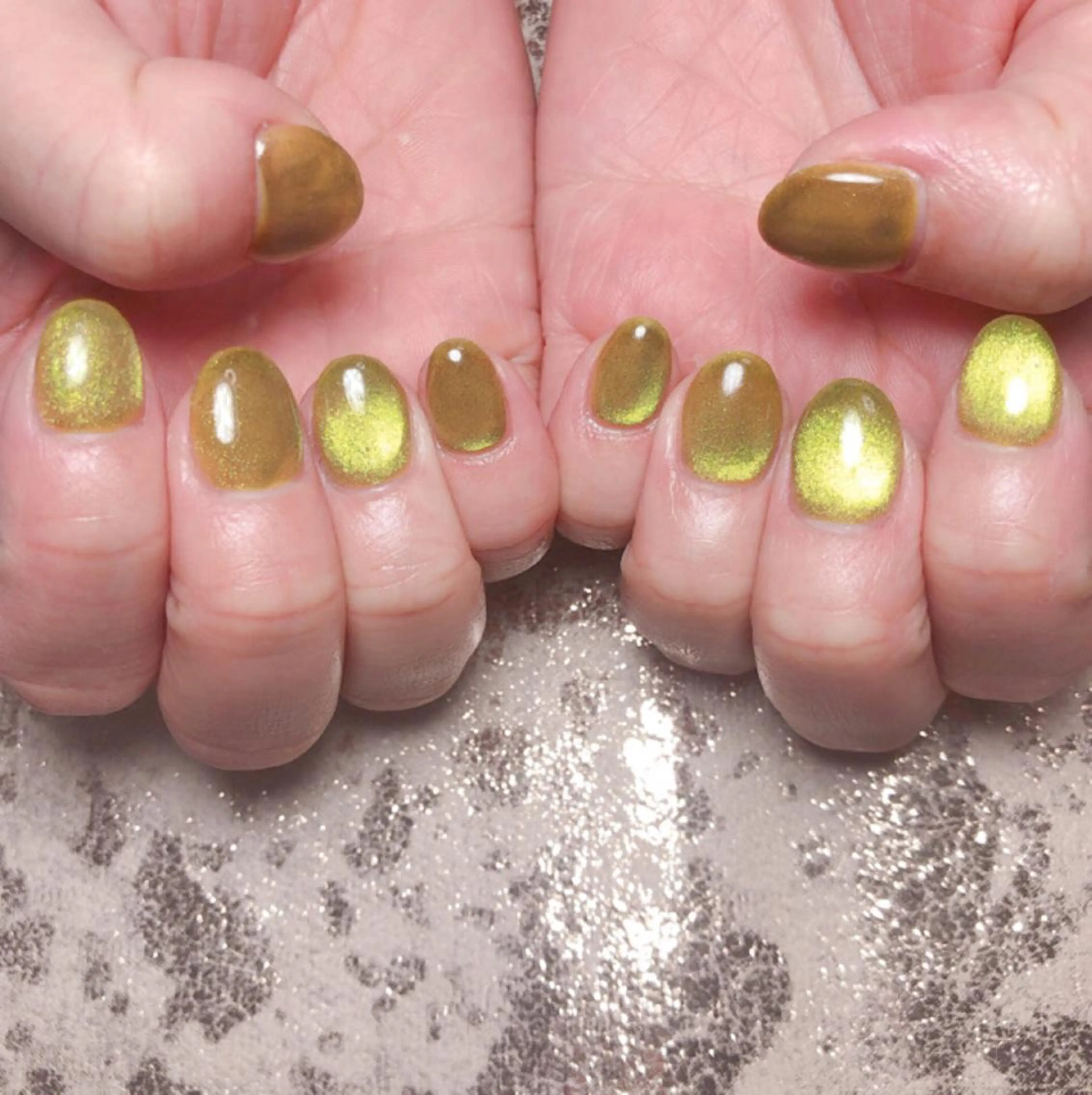 ネイル マグネットネイル 個室ネイルサロンDolly  Girl〜ドーリーガール〜所属・DollyGirl KYOKOのネイルデザイン