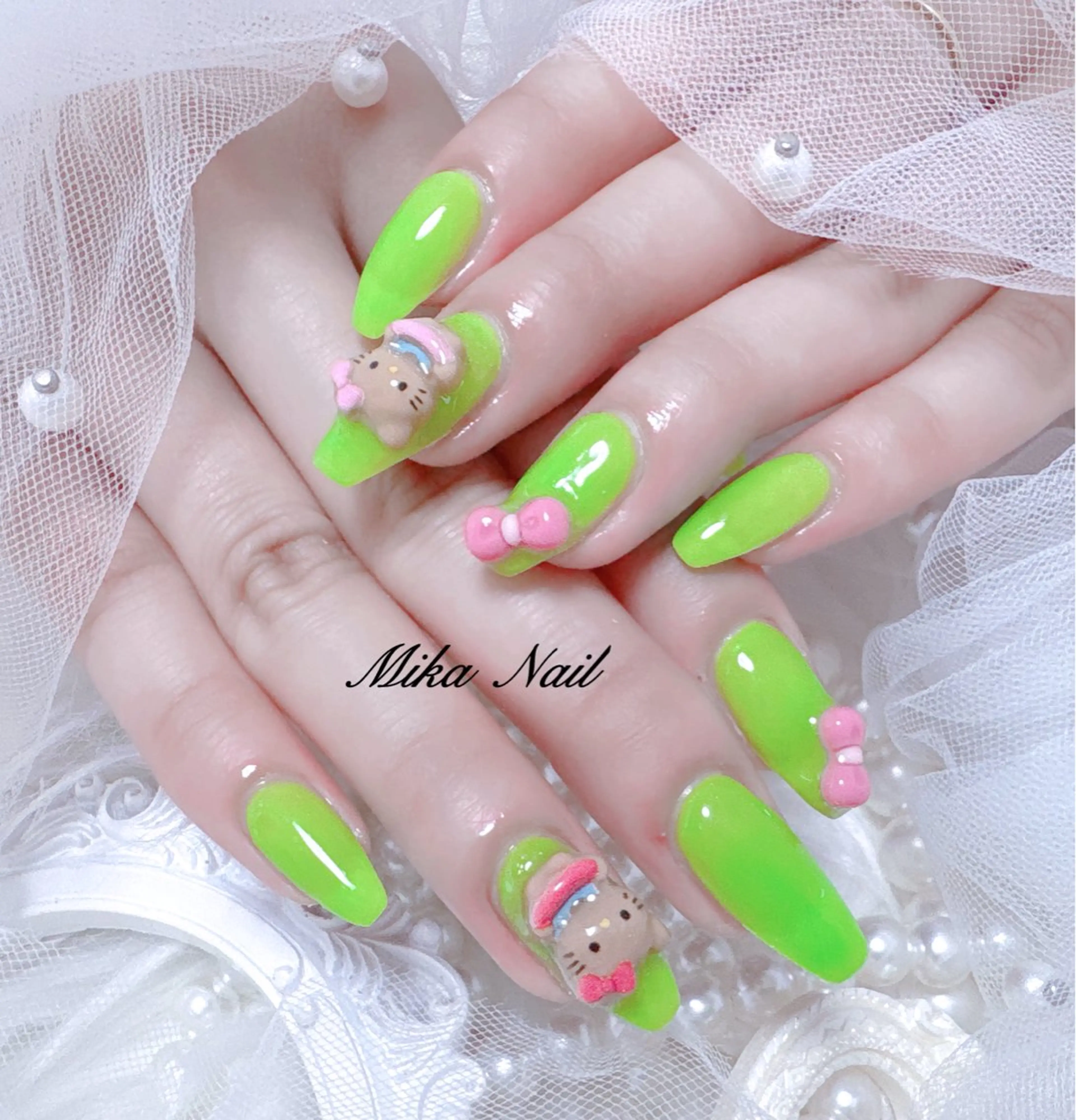 ネイル Mika Nailのネイルデザイン
