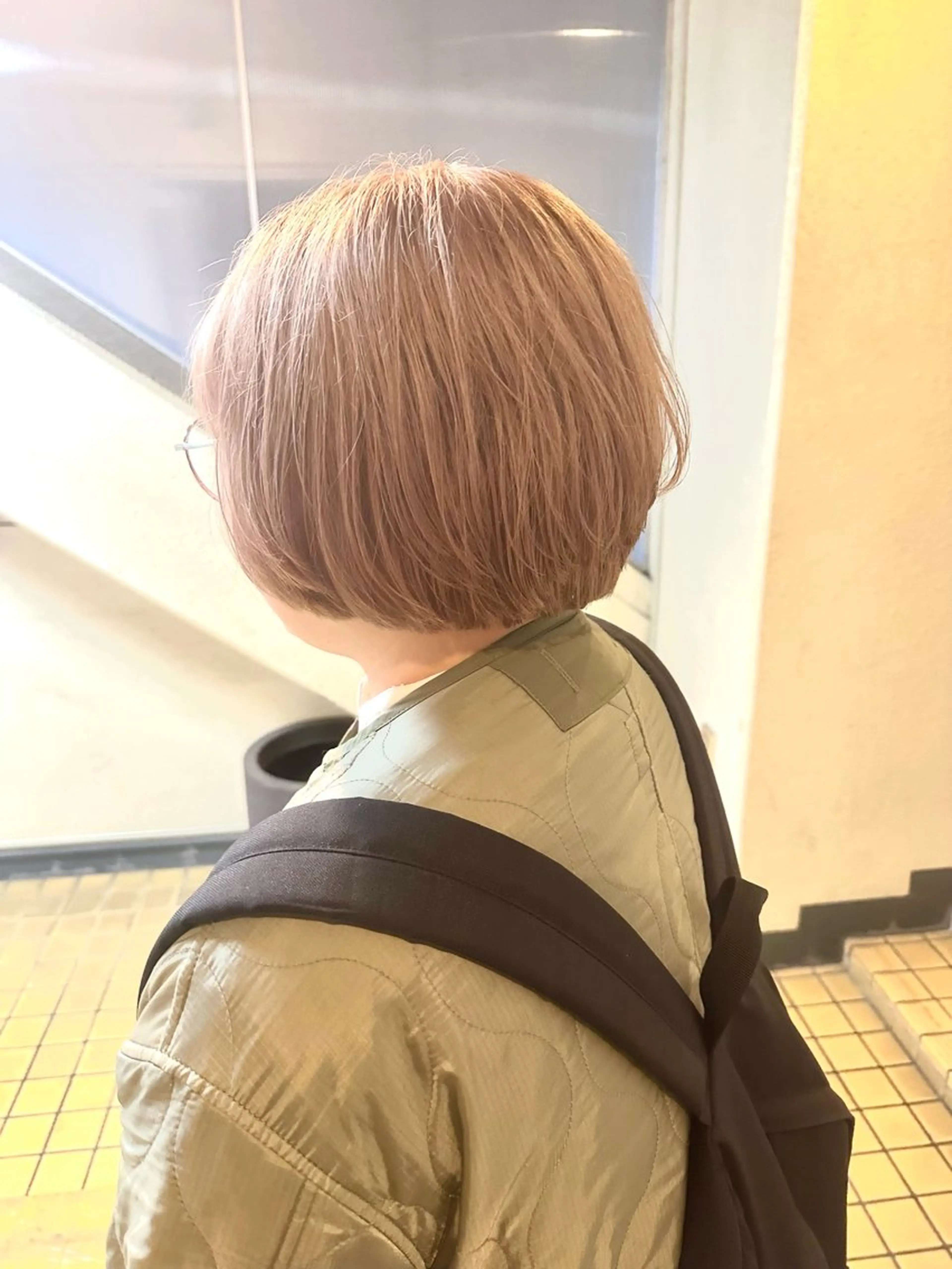 【1ブリーチでお洒落なカラーに💎】カット+ケアブリーチ+ベージュカラー+2stepTR +marrbの写真