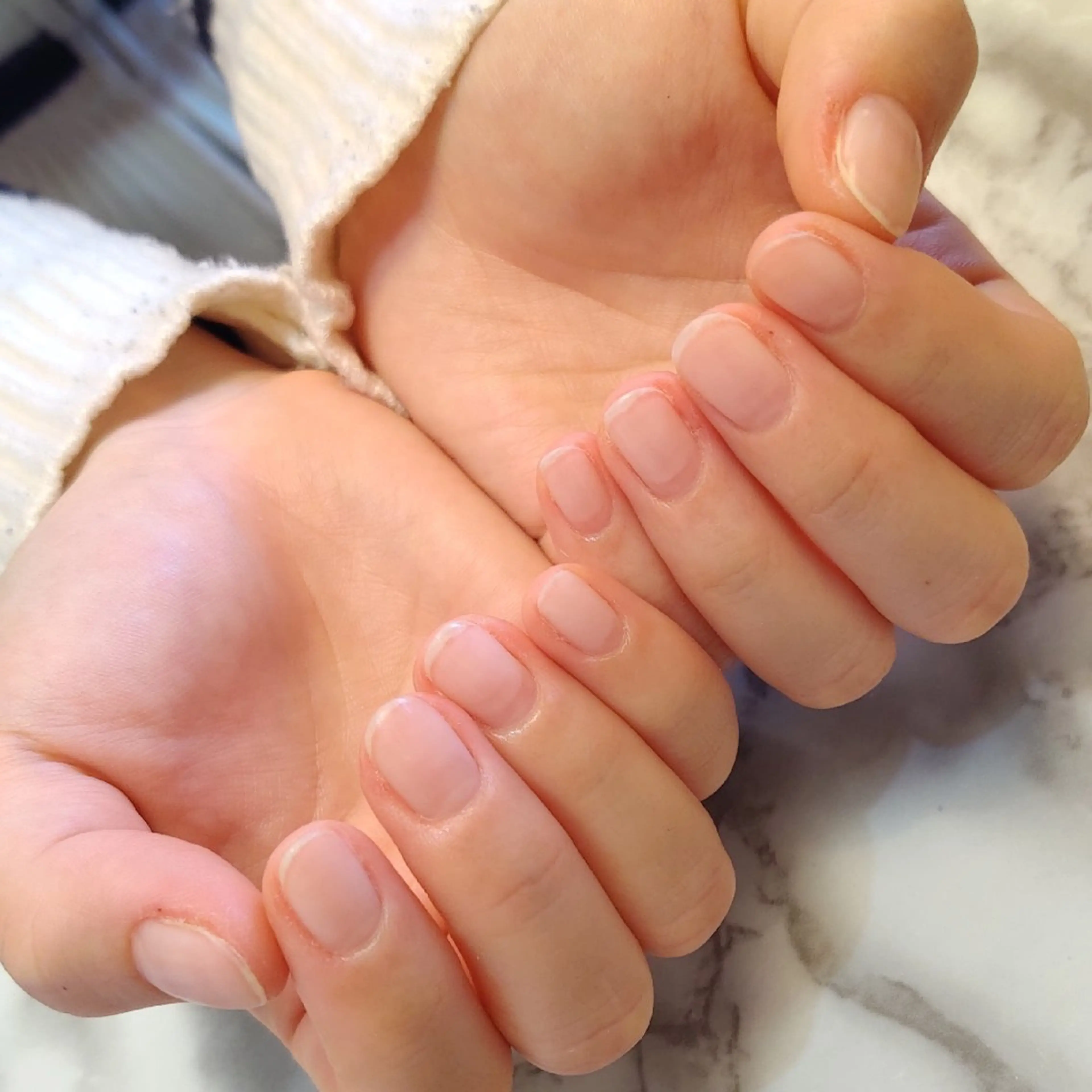 ネイル ジェヌインネイル 河内のネイルデザイン