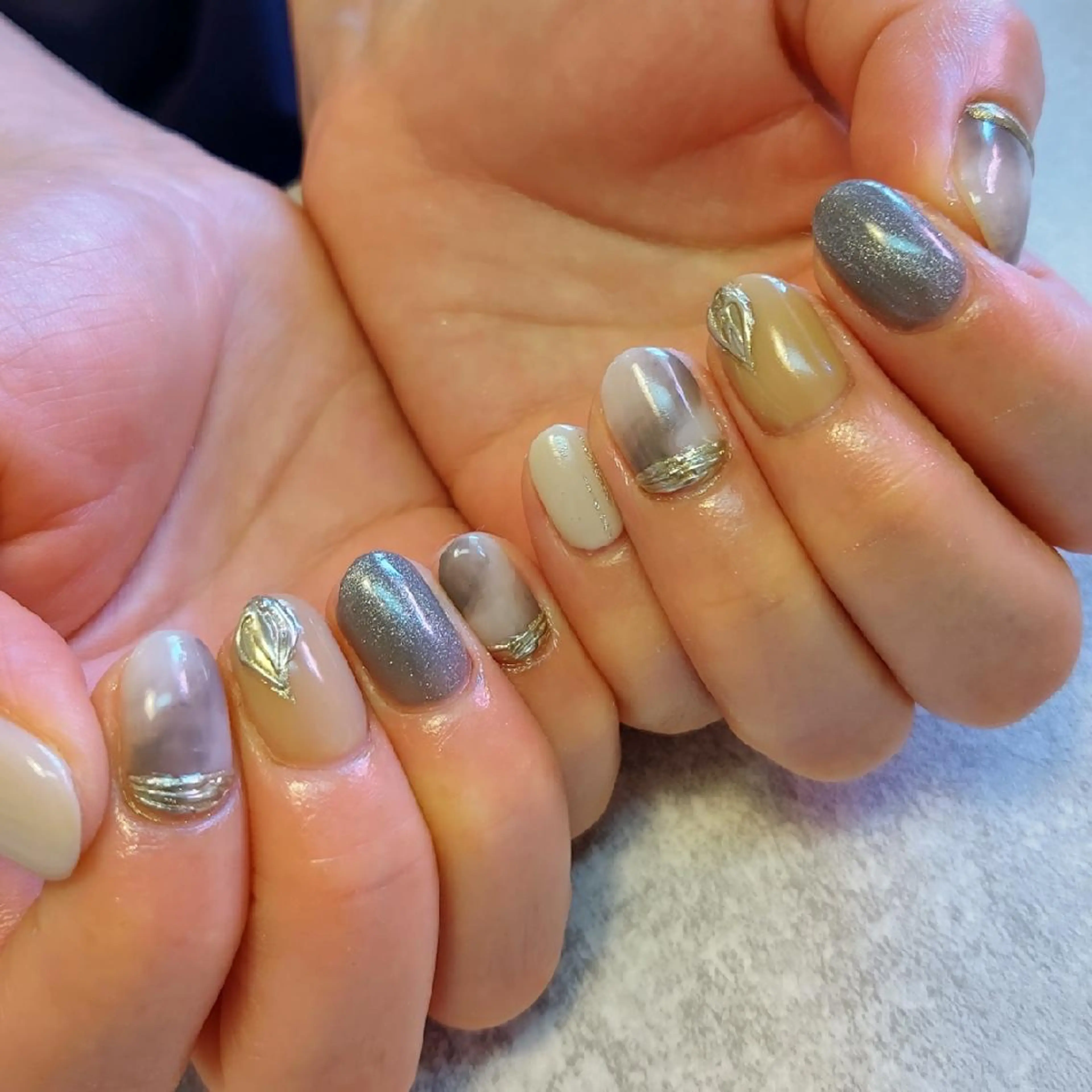 ネイル ニュアンスネイル ジェヌインネイル 河内のネイルデザイン