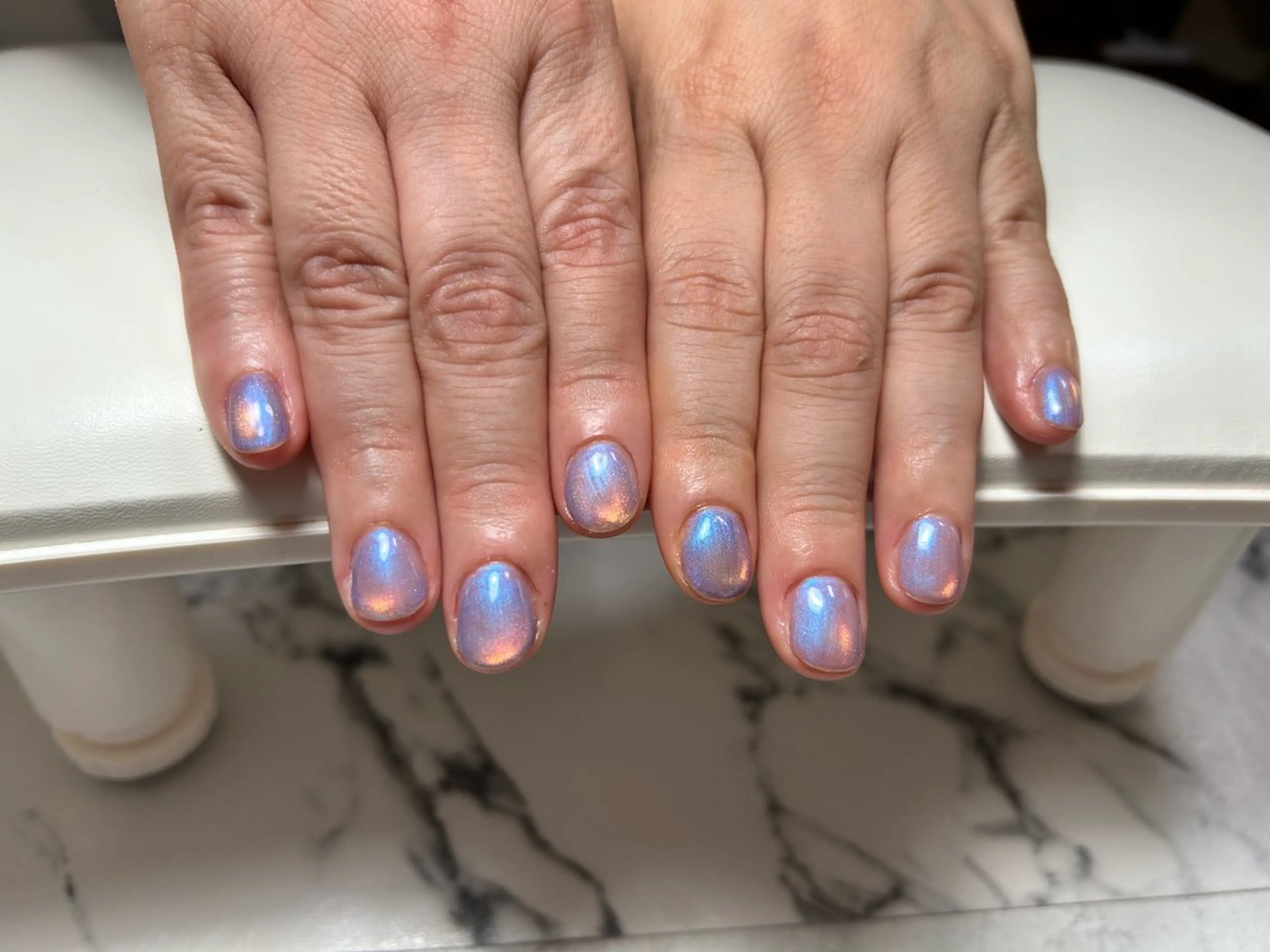 ネイル ブルー ラメ(グリッター) マグネットネイル ピンク 佐々木 亜美のネイルデザイン