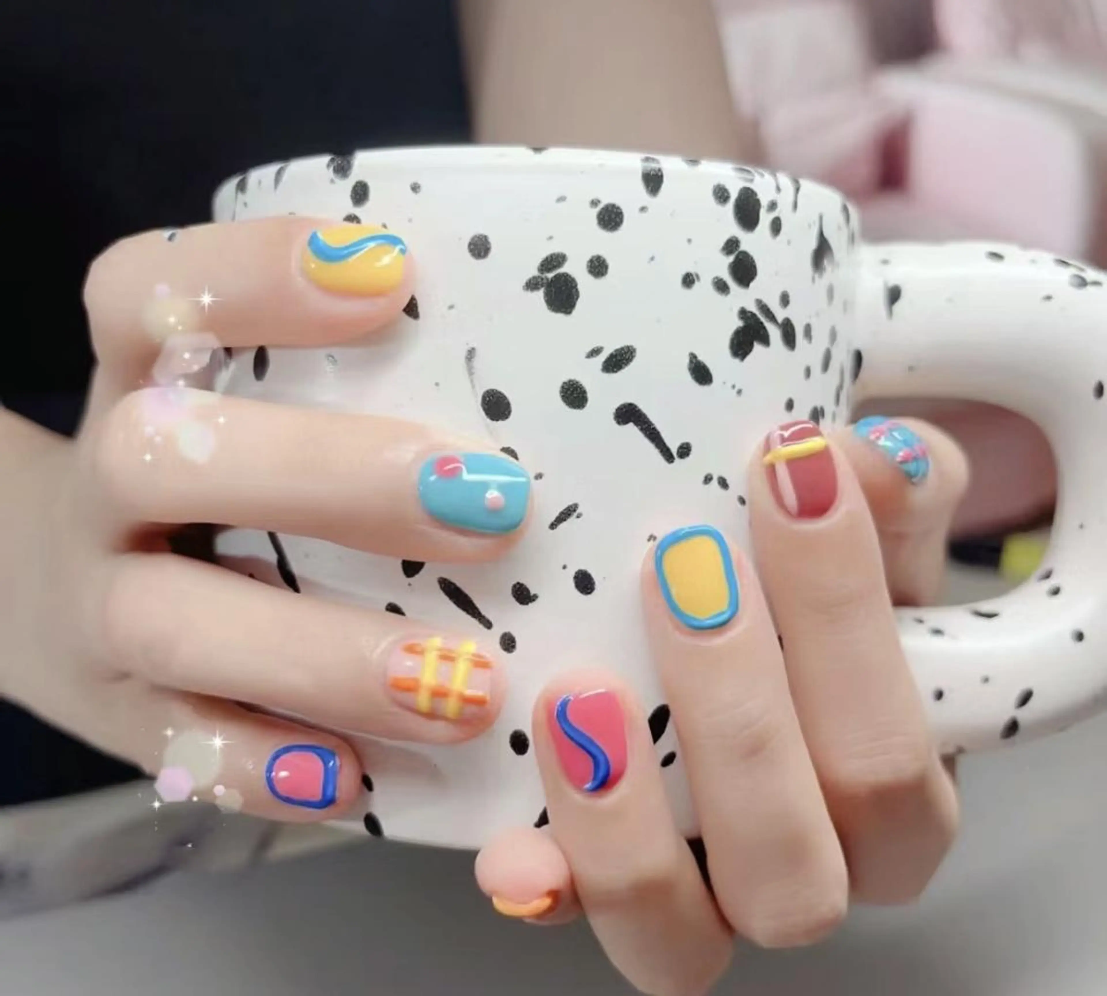 ネイル フットネイル フレンチネイル ガラスフレンチ 韓国ネイル マグネットネイル ハンドネイル ハンドケア AB マツエクネイルサロンのネイルデザイン