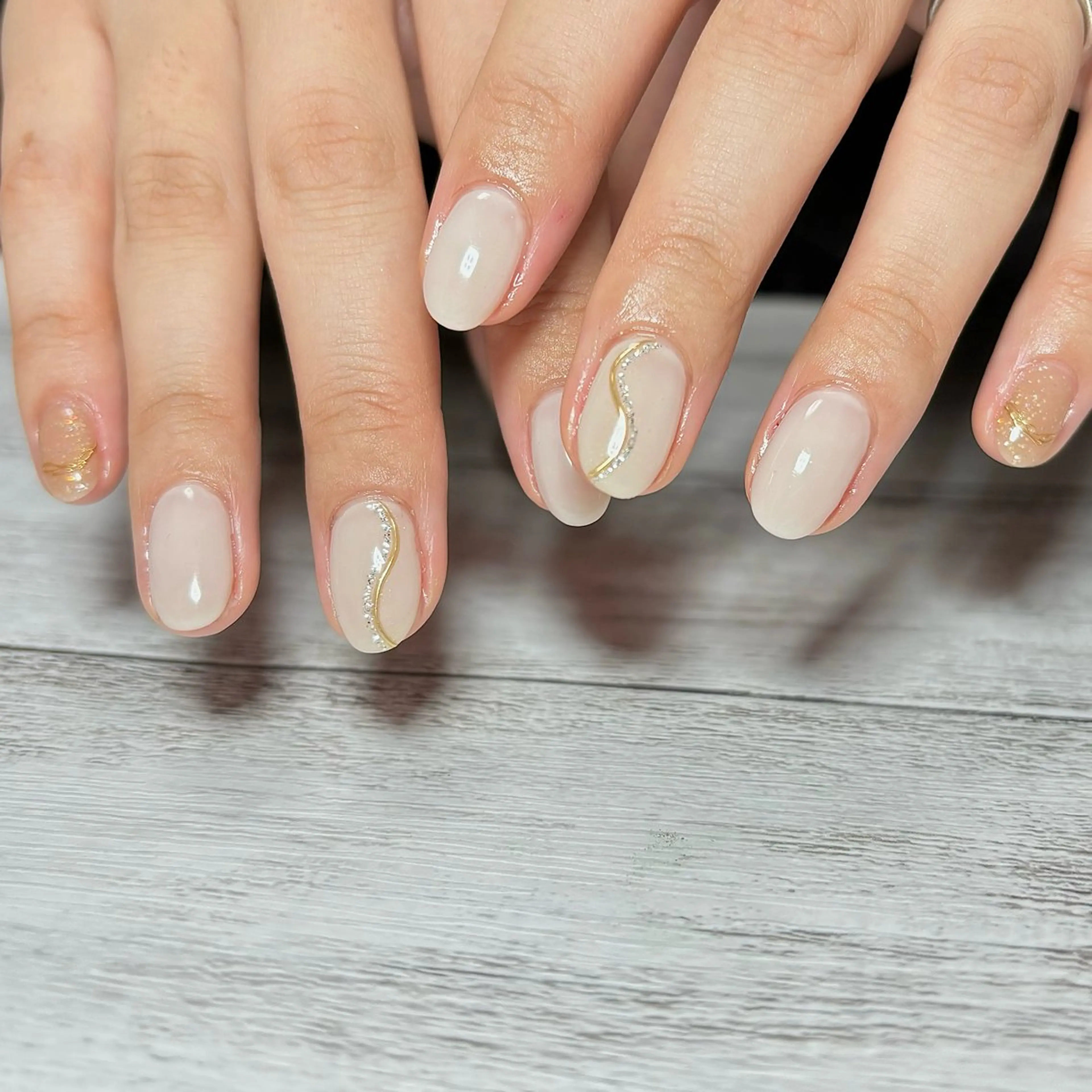 ネイル ハンドネイル Nailsalon BLOOM🌷 山崎のネイルデザイン