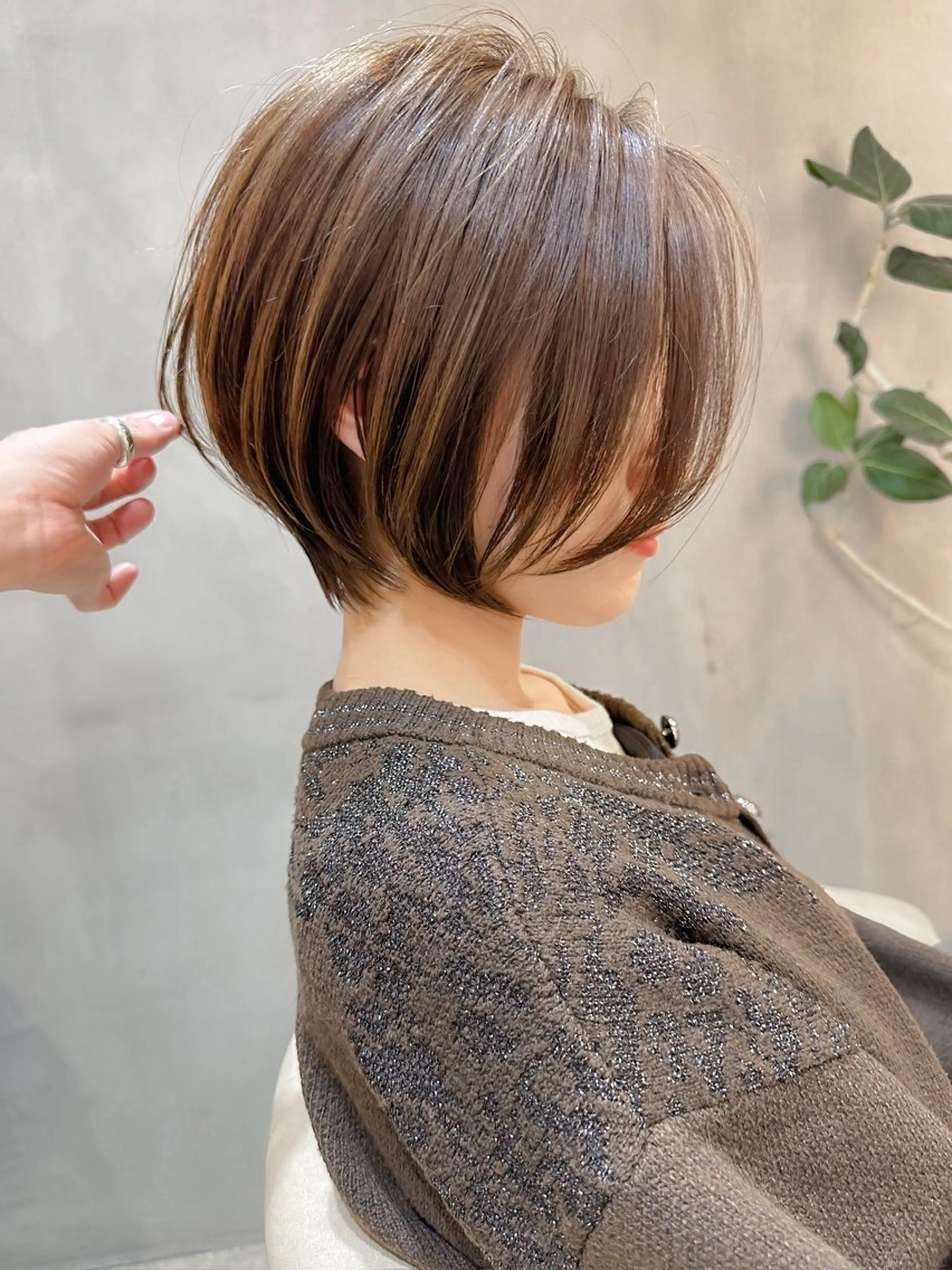 ショート カラー カット ヘアカラー トリートメント ボブ/ショート/ 縮毛矯正⚜️工藤昴のヘアスタイル