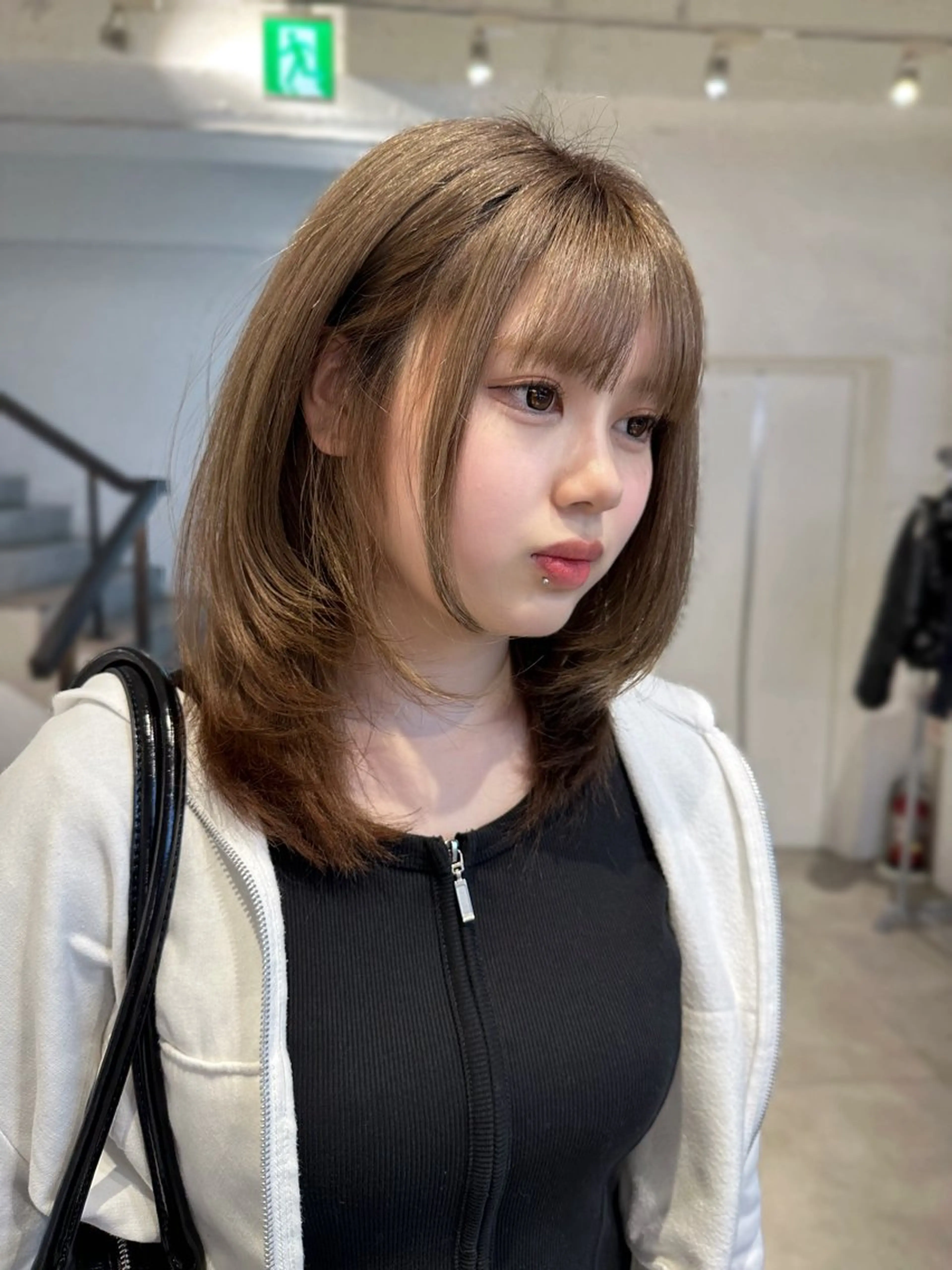 ロング カラー カット ヘアカラー 🎀韓国レイヤー特化 🎀ベージュ/ミクのヘアスタイル