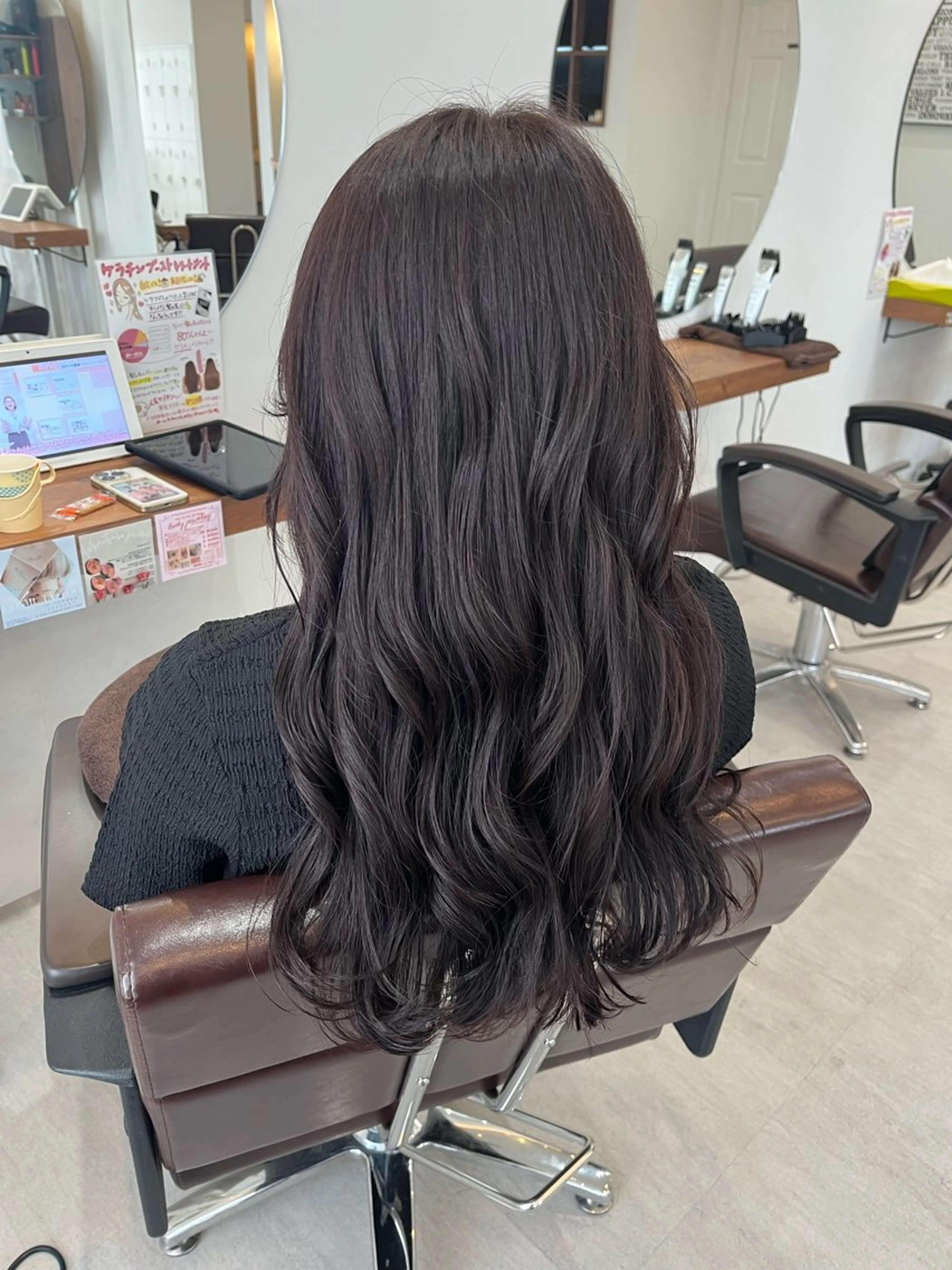 ロング カラー Agu hair time所属・time_ メラニーのヘアスタイル