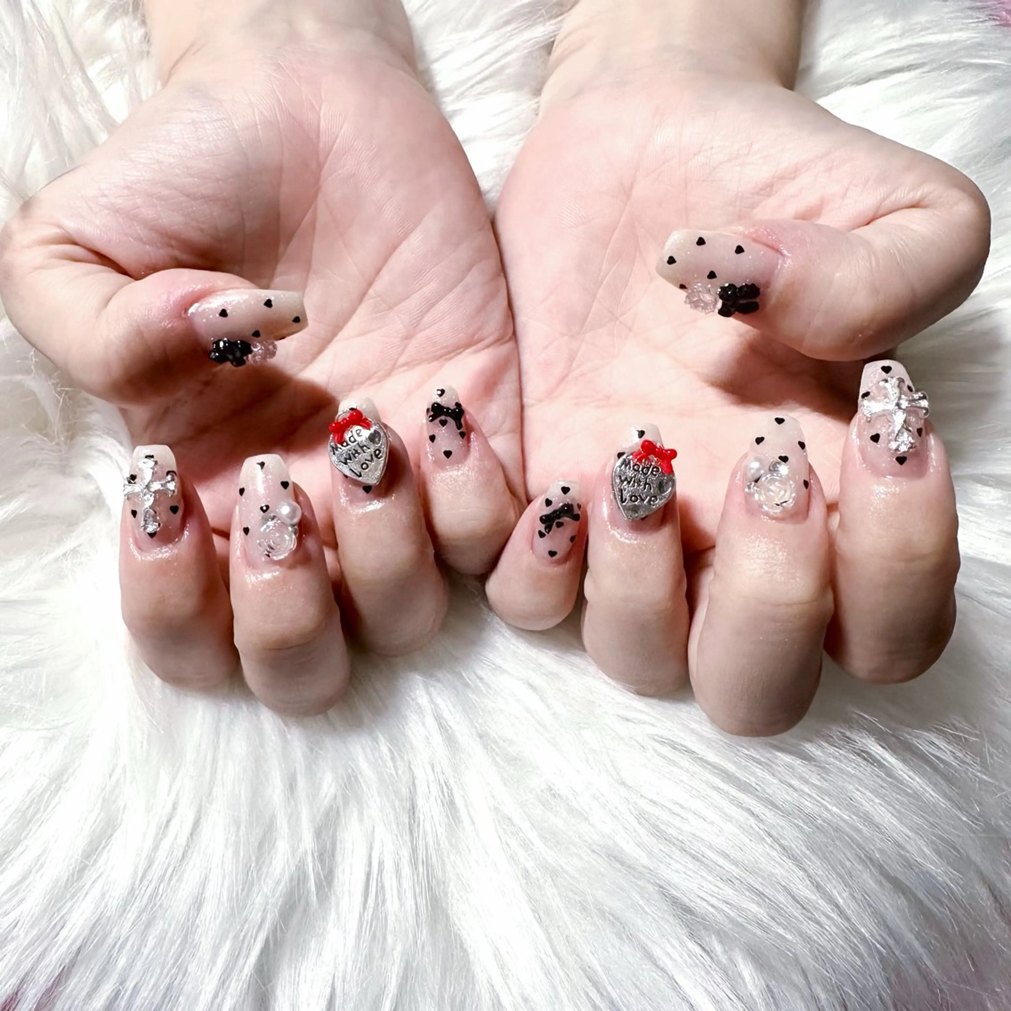 ネイル ハンドネイル Ｌｉｎｏ’ｂ所属・Aulu'b るなのネイルデザイン