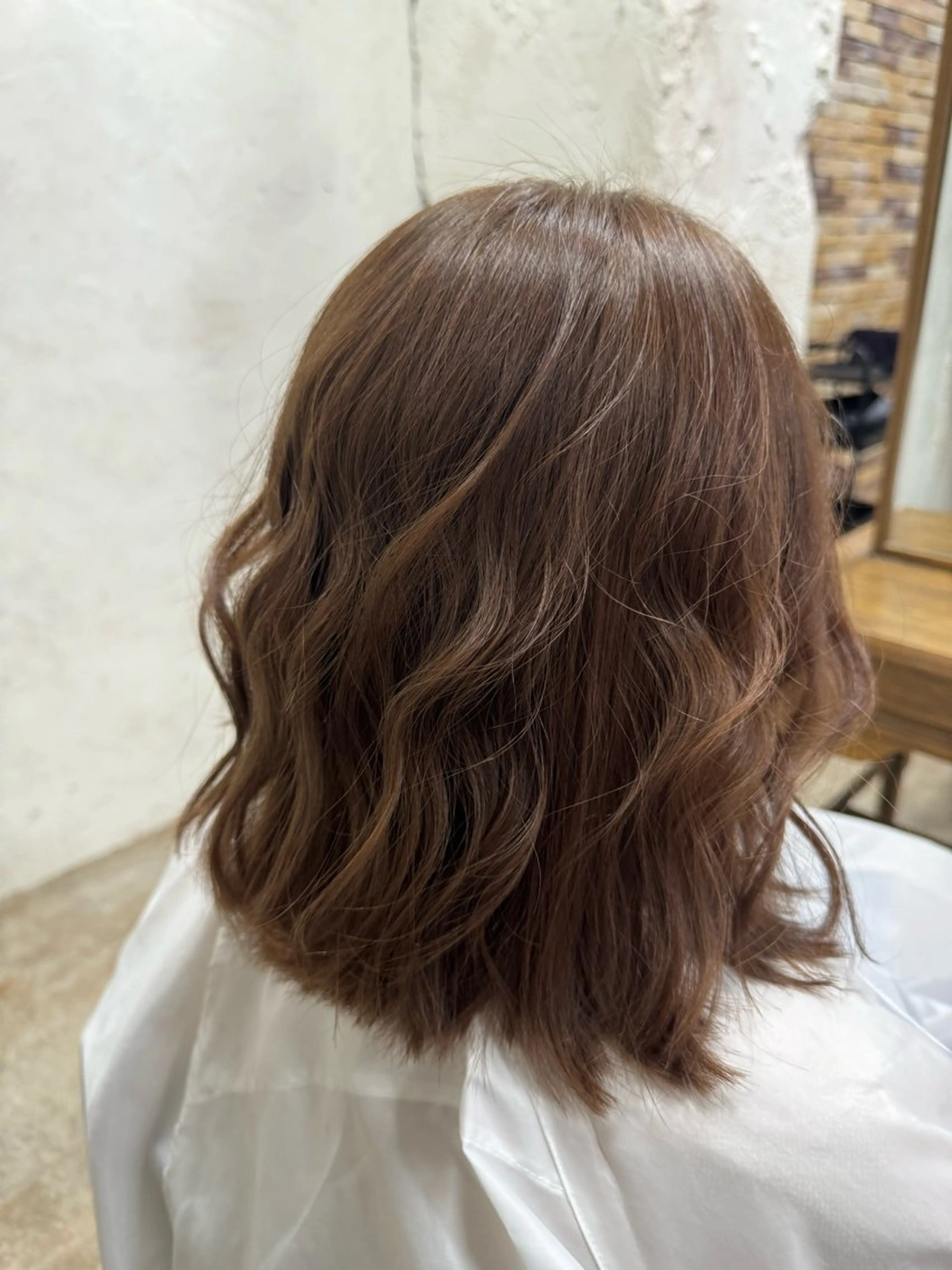 カラー ブリーチ 透明感カラー 🪞透けヘア髪質改善 艶ベージュ/nagiのヘアスタイル