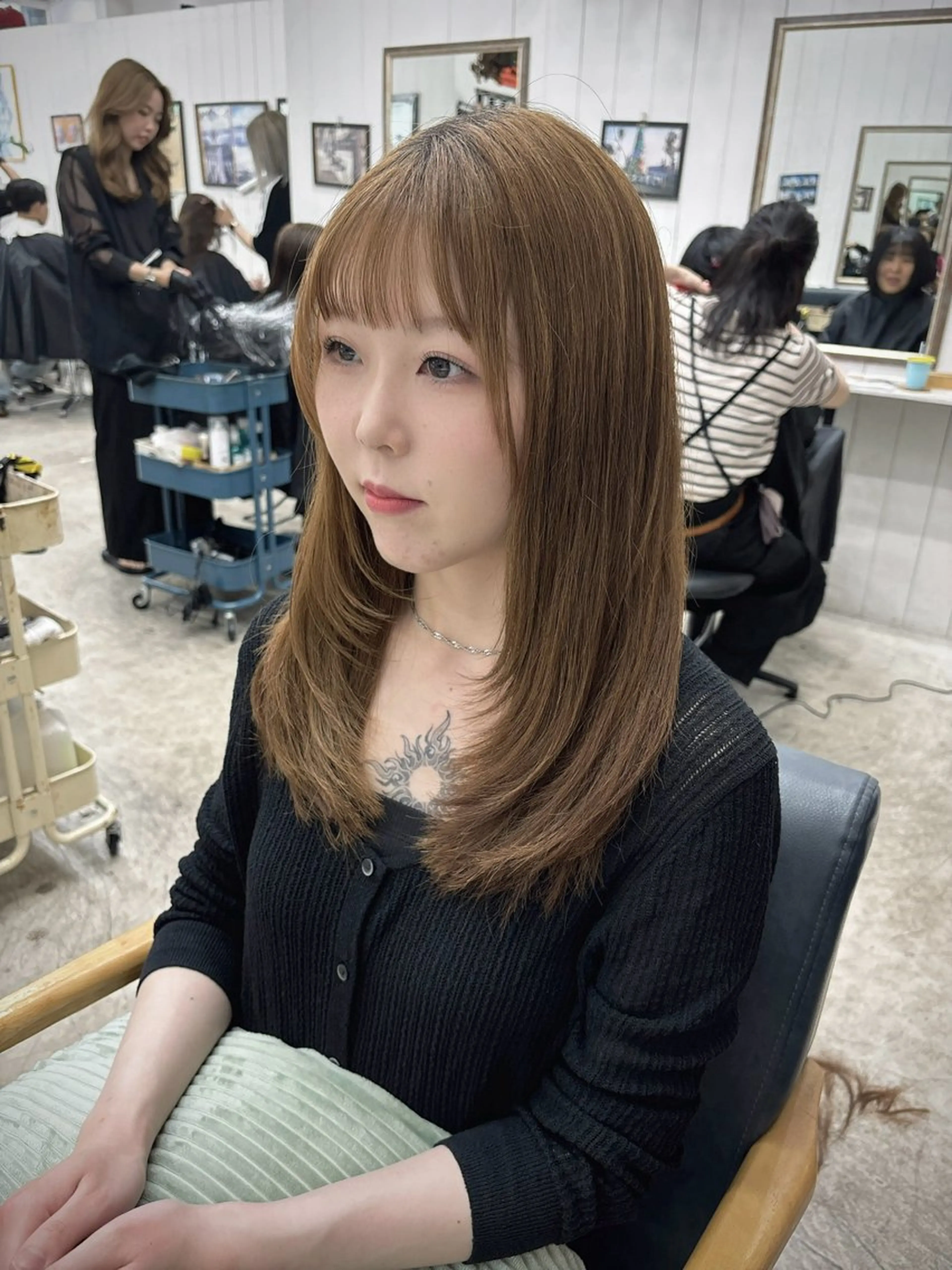 ロング カット Ann./艶髪 /レイヤーカットのヘアスタイル