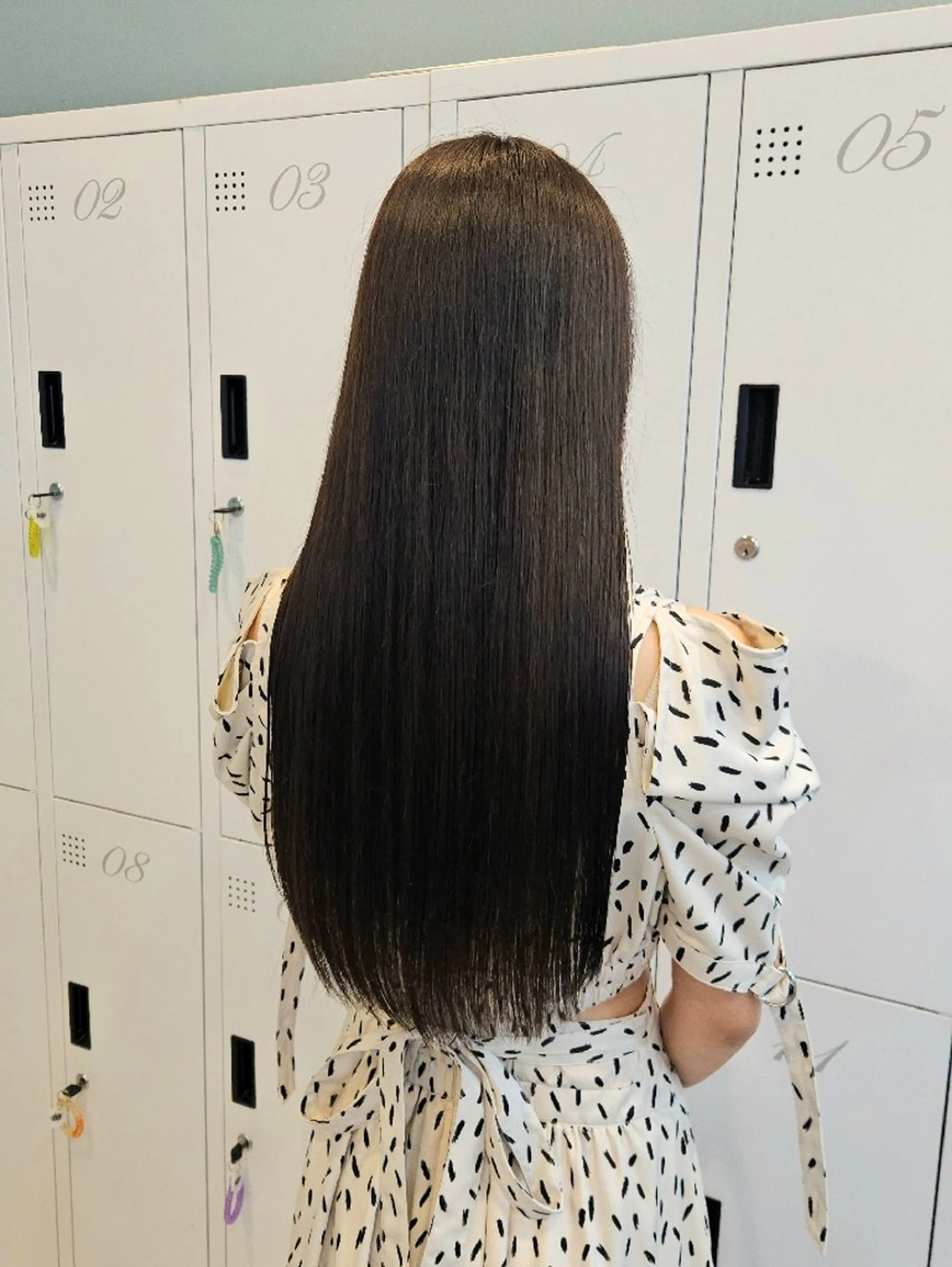 ロング カラー ブリーチ グレージュ ブリーチなしカラー 韓国風ヘア レイヤーカット ヘアカラー トリートメント ミク🇰🇷 /Agu hairのヘアスタイル