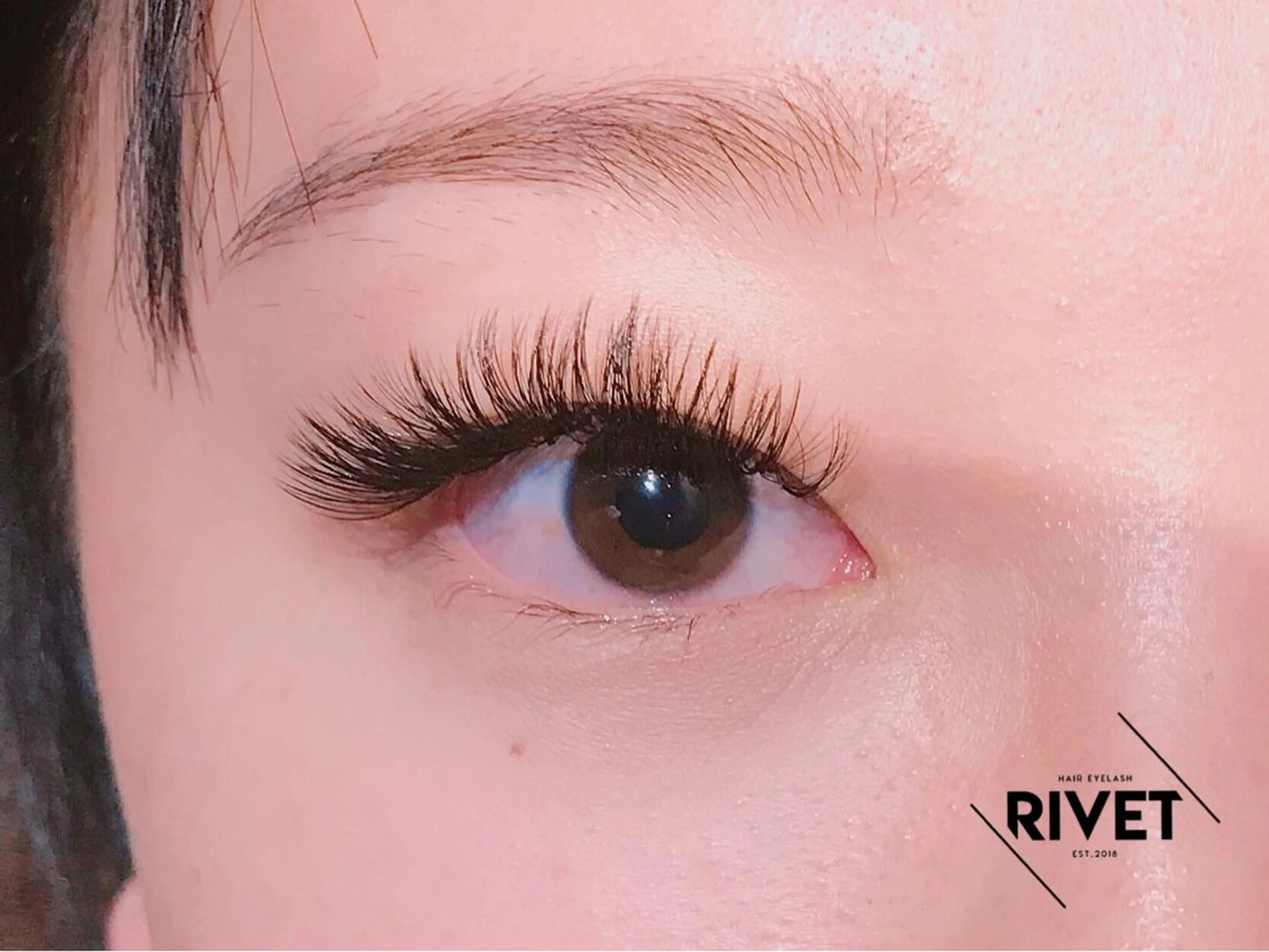 マツエク・マツパ 付け放題 Jカール ナチュラル ボリュームラッシュ マツエク RIVET furukawaのマツエク・マツパデザイン