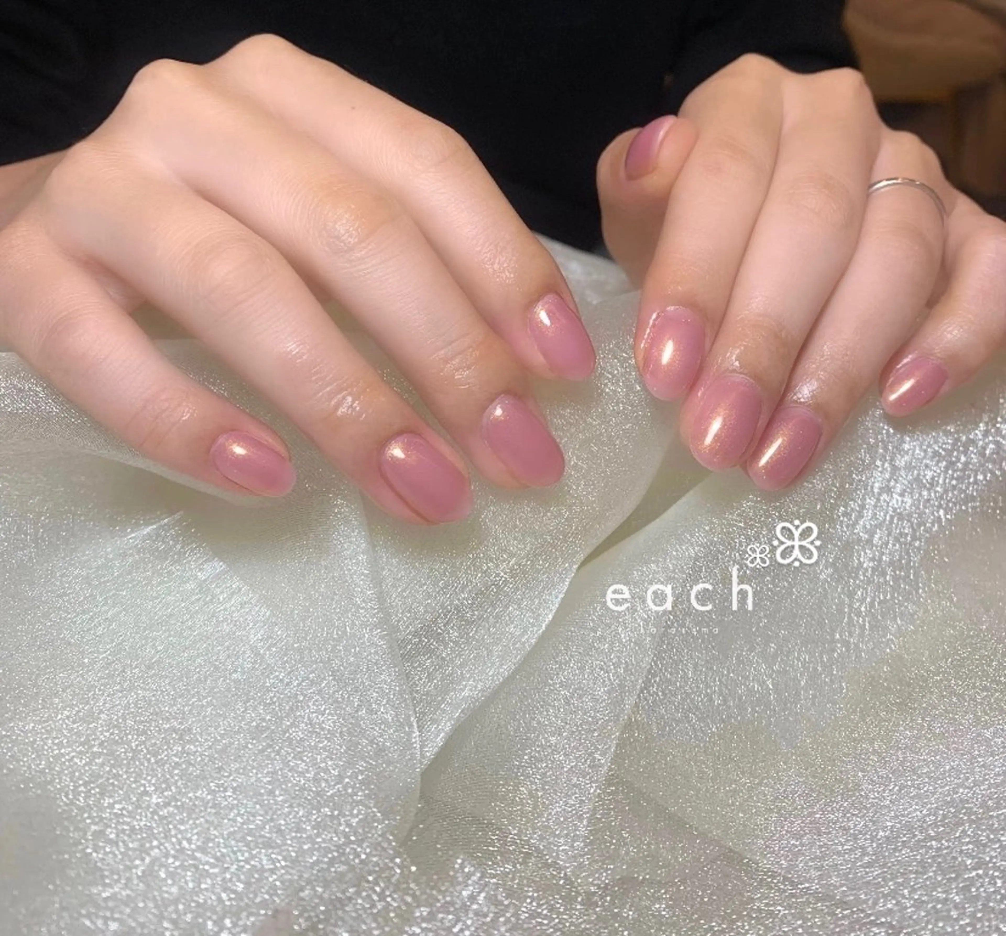 ネイル each Hibikiのネイルデザイン