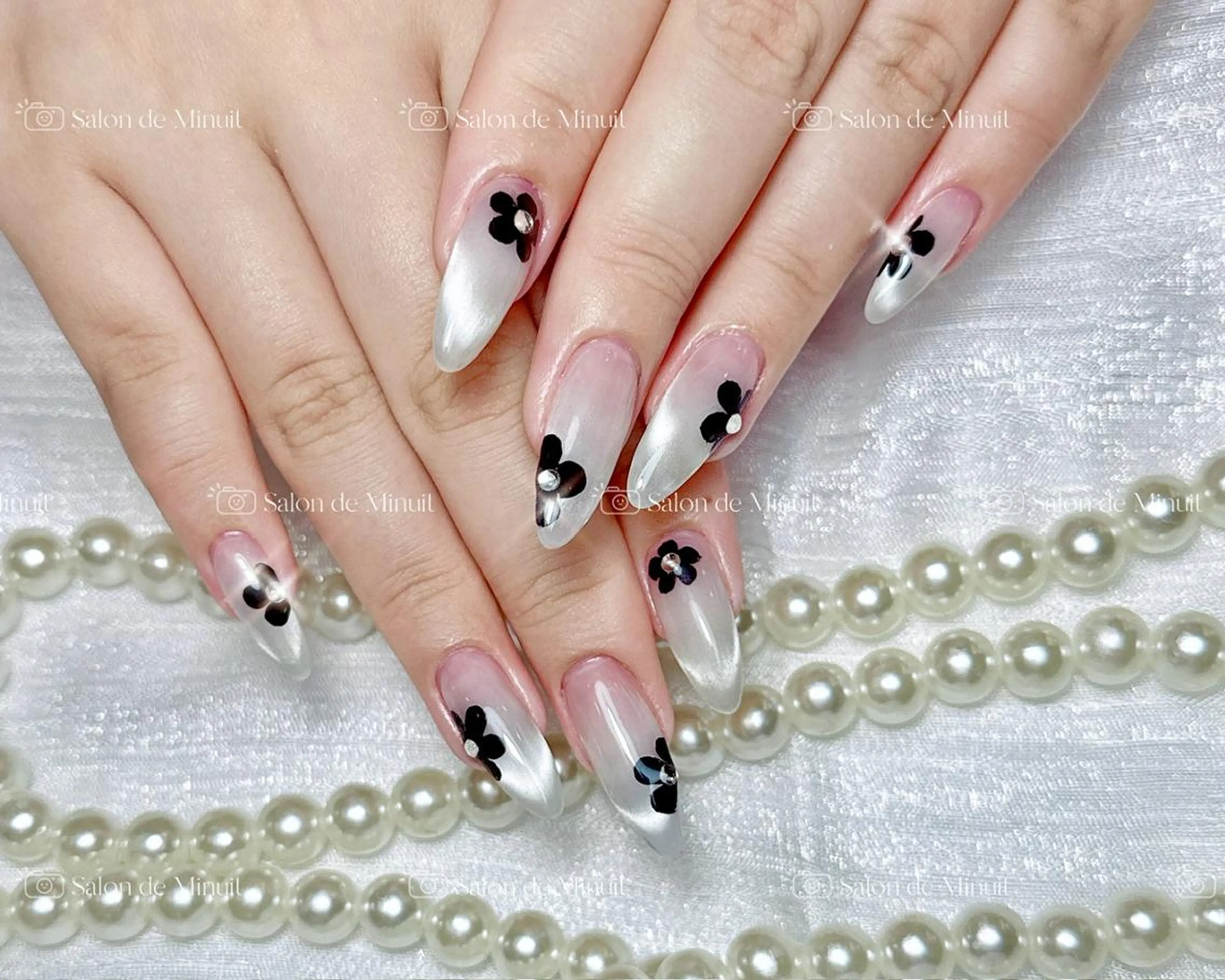 ネイル Momo 🤍のネイルデザイン