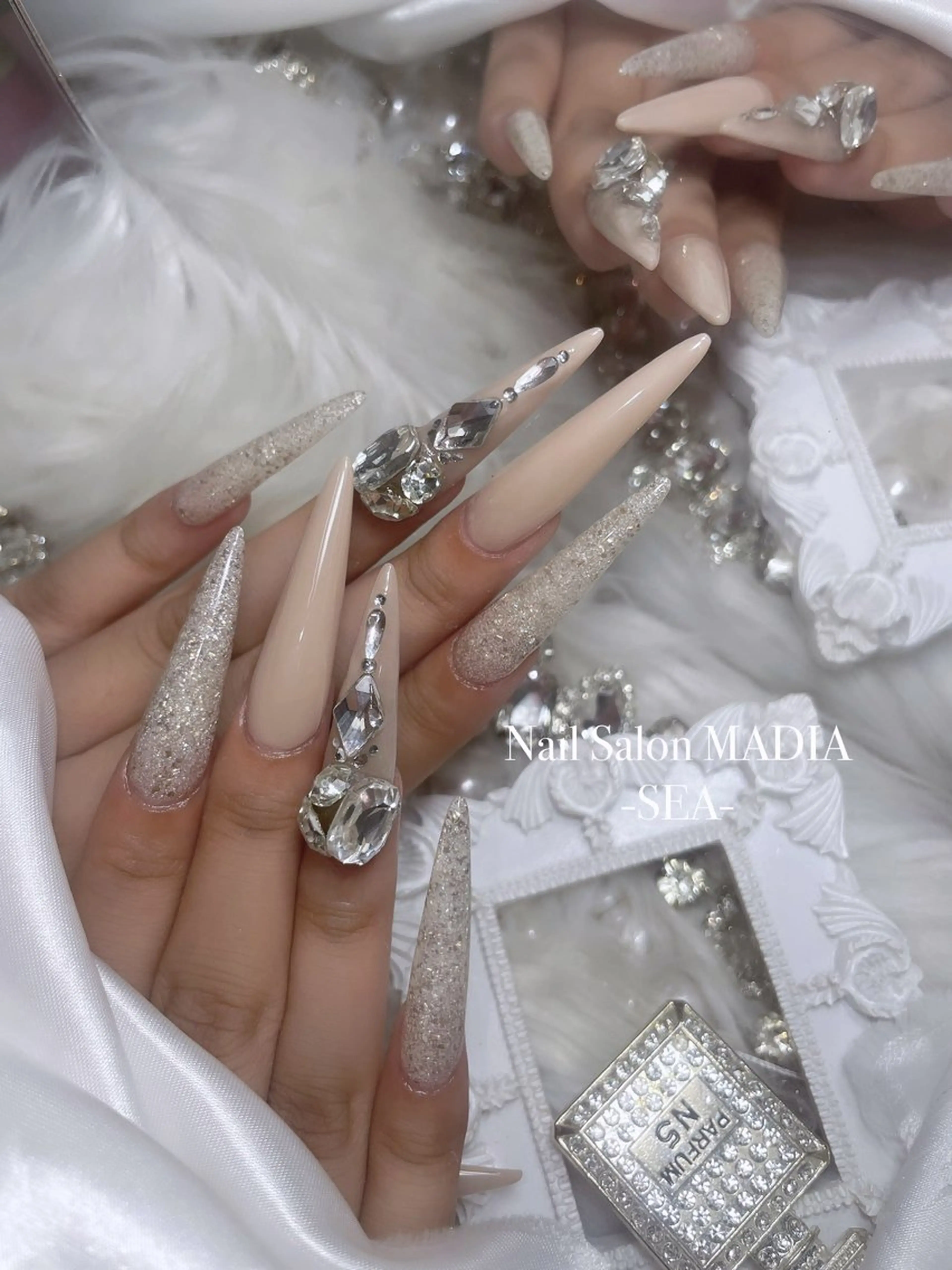 ネイル MADIA 横浜所属・MADIA SEAのネイルデザイン