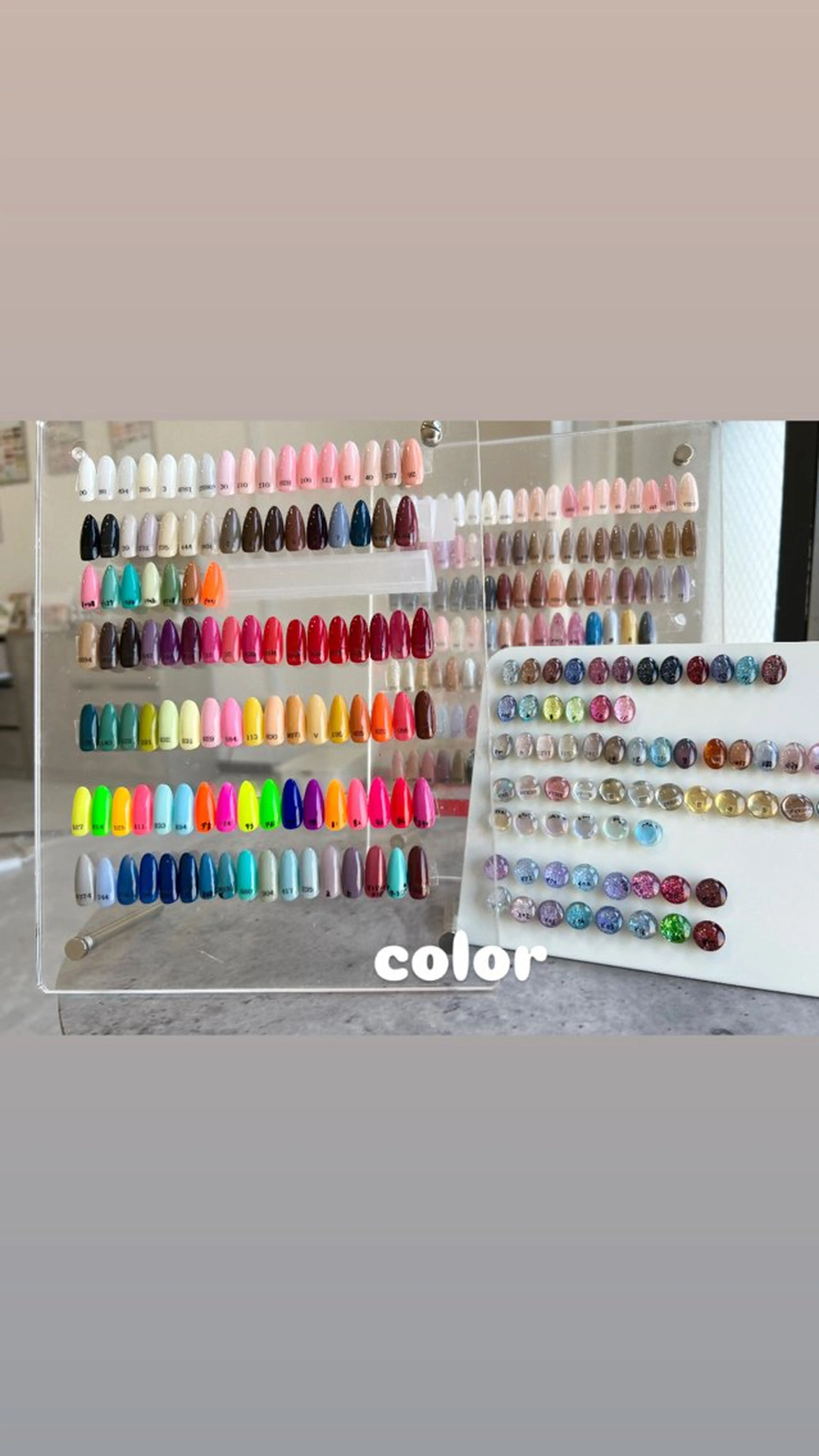 ネイル coconail所属・ネイリスト HANAのネイルデザイン