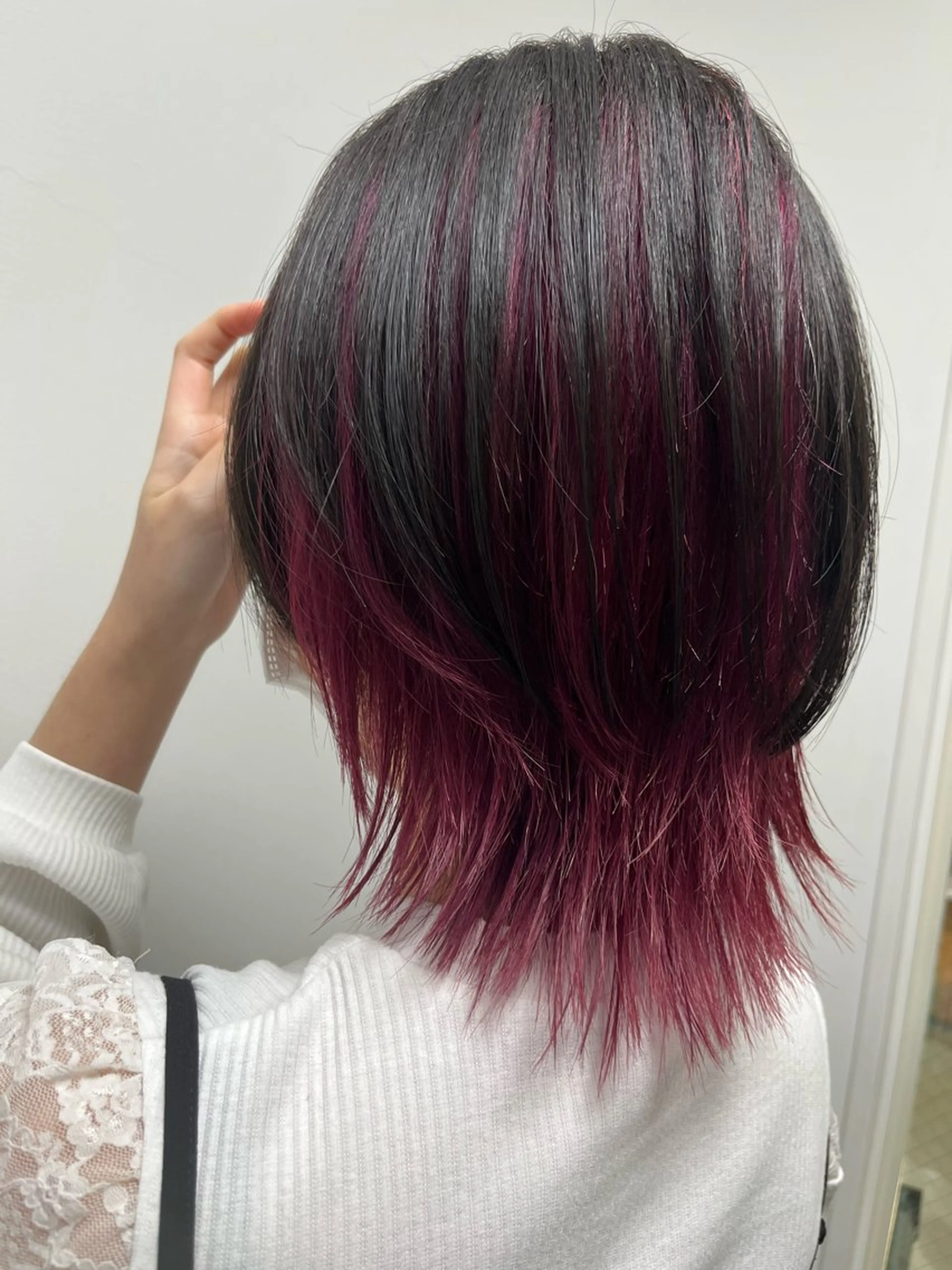 カラー 黒髪 ピンクカラー Mi ruのヘアスタイル