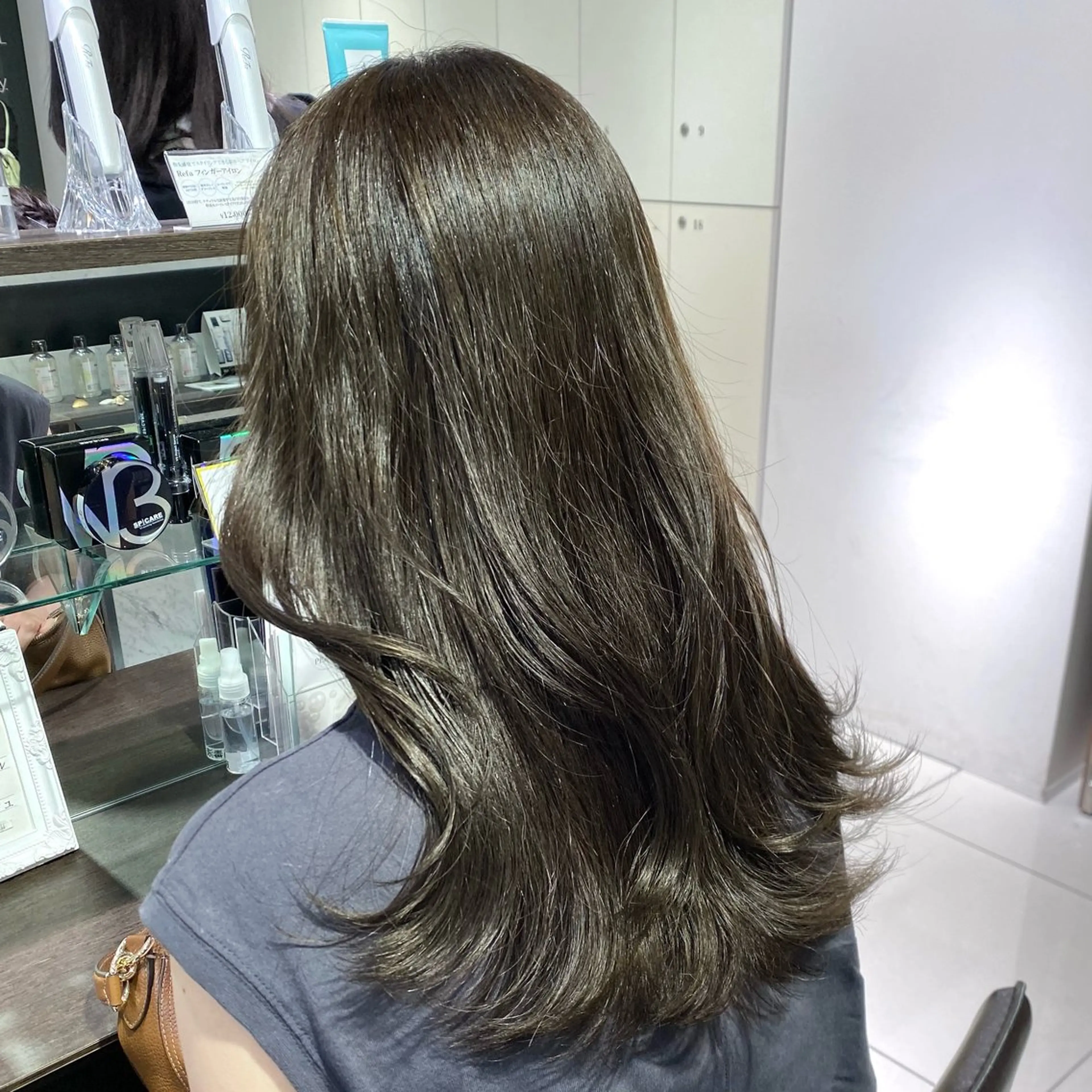 ロング カラー ヘアアレンジ ヘアカラー ブリーチなしカラー /ベージュ/安形翔のヘアスタイル