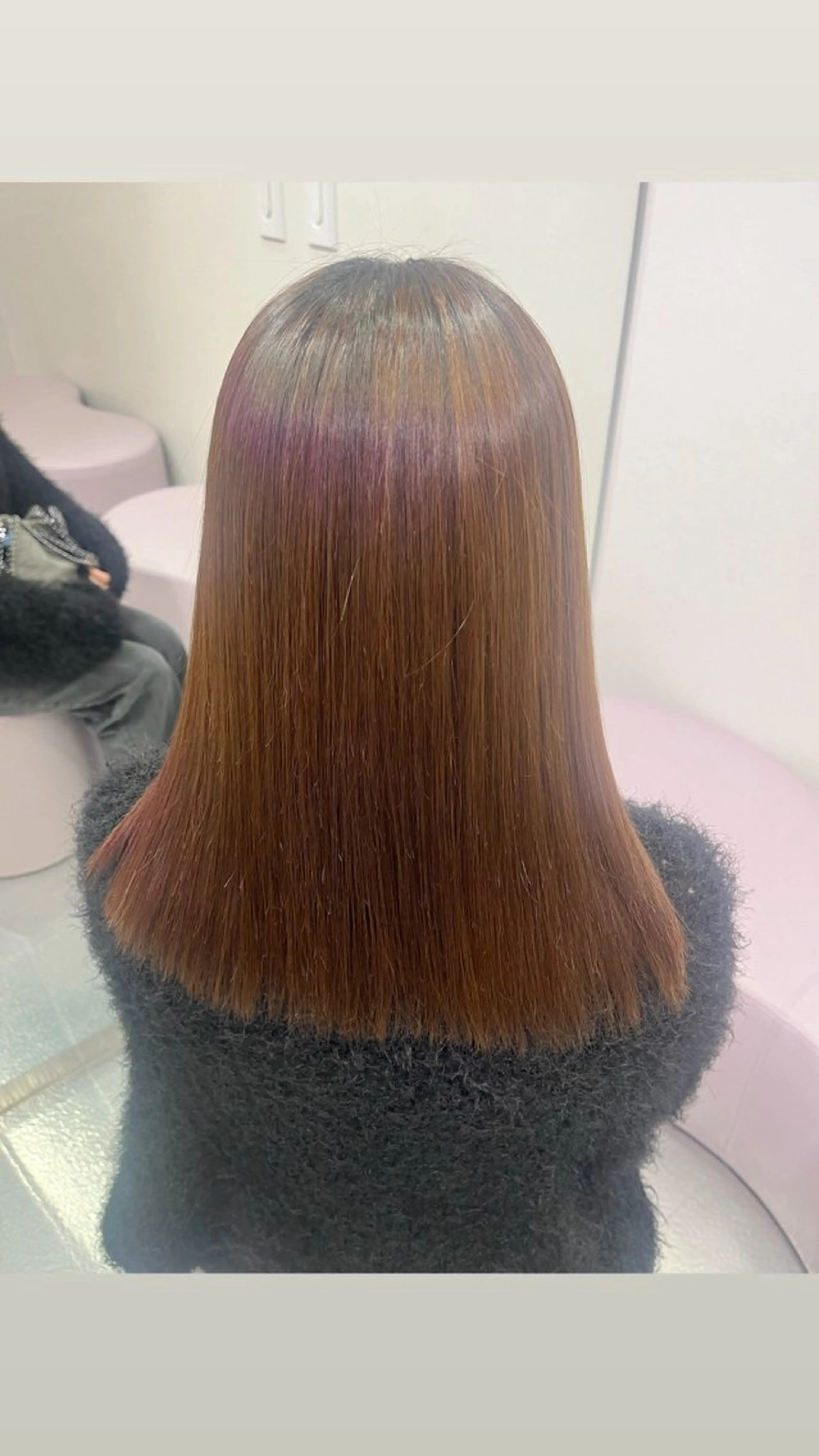 ミディアム トリートメント ririka /ブリーチカラーのヘアスタイル