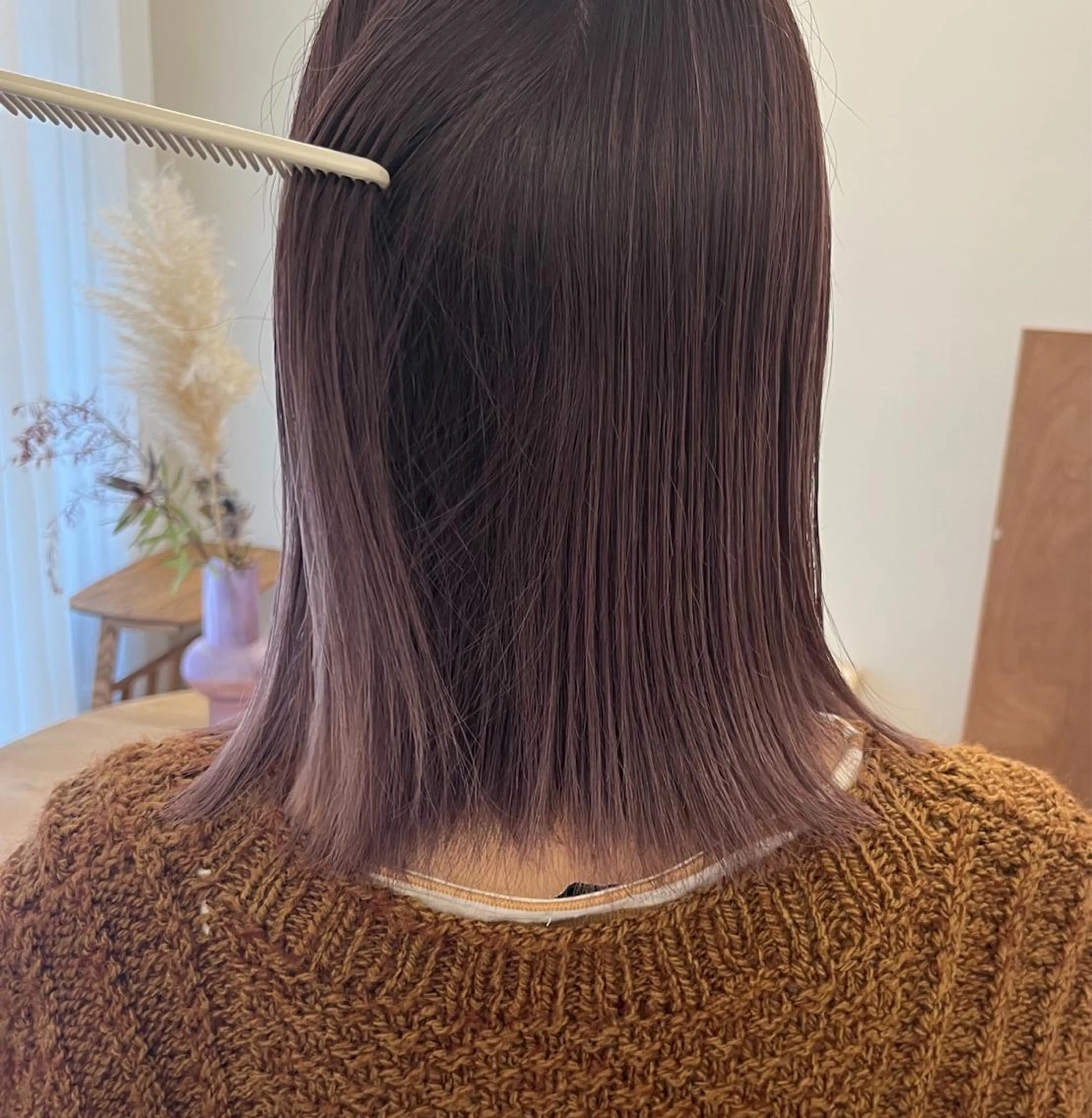 ミディアム カラー ラベンダーカラー ヘアカラー yupi🐈‍⬛ レイヤー/パーマのヘアスタイル